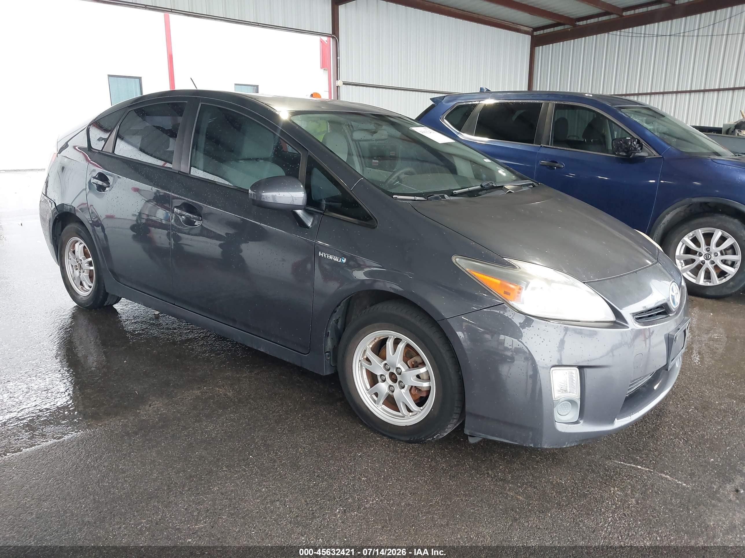2010 Toyota Prius II, VIN JTDKN3DU9A0227553 — Normal wear