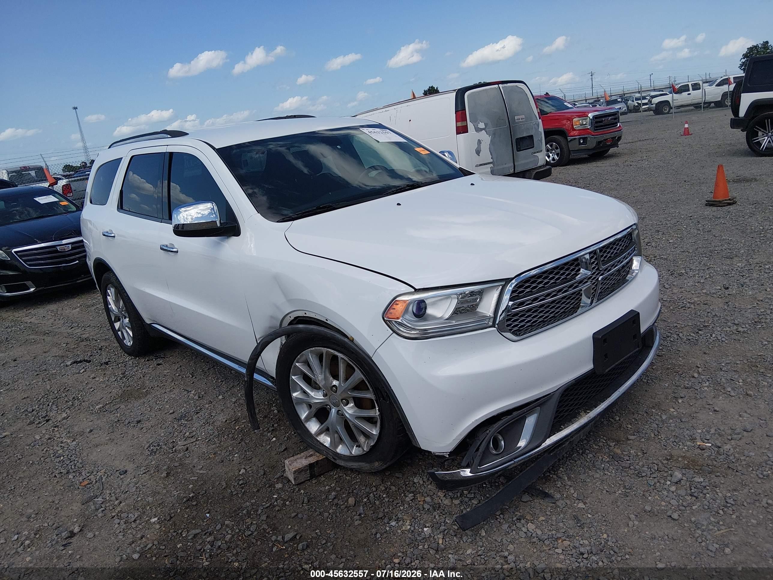 2016 Dodge Durango SXT, VIN 1C4RDHAG3GC483353 — Front end