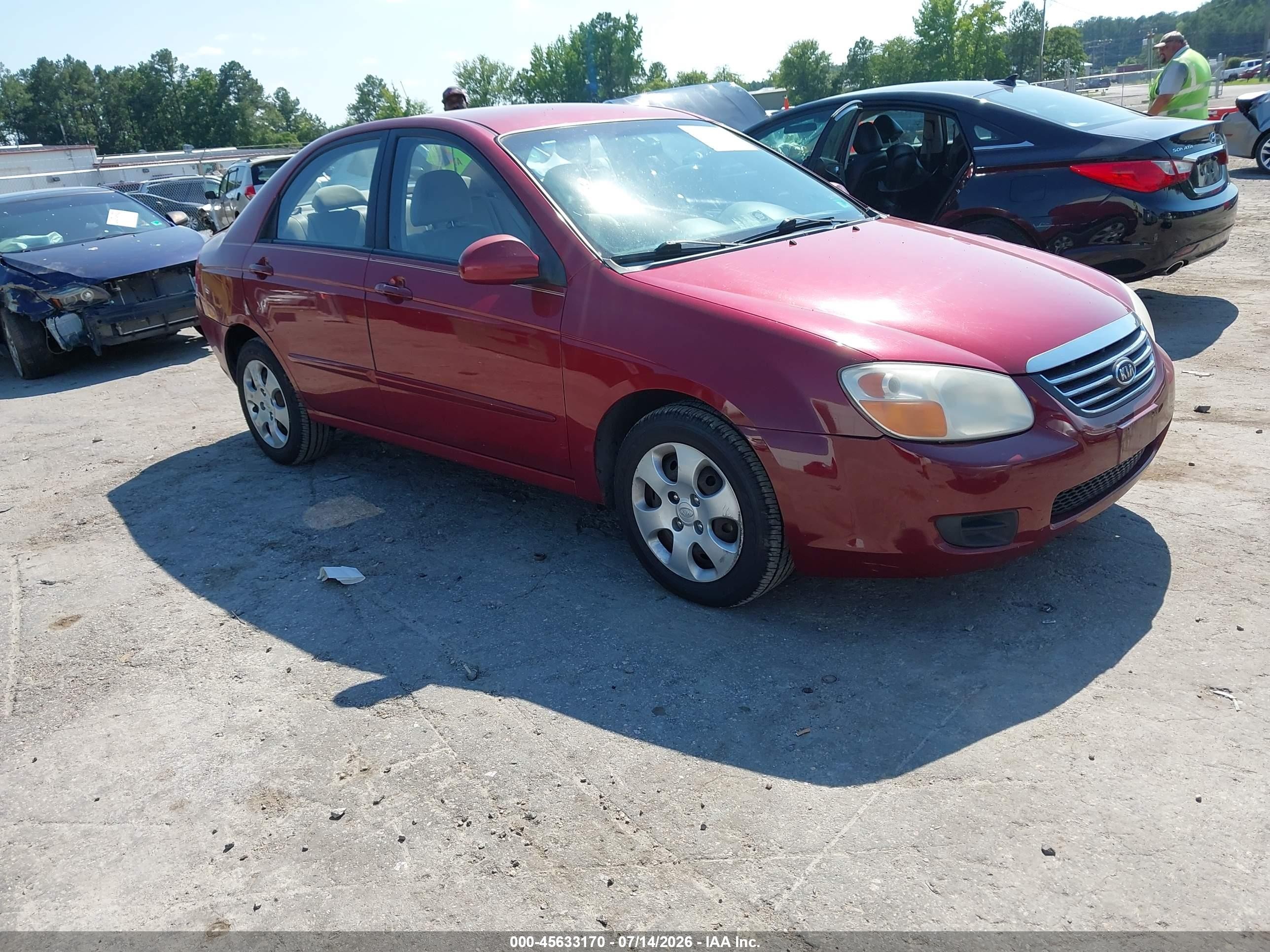 2008 Kia Spectra EX, VIN KNAFE122185558533 — Rear end