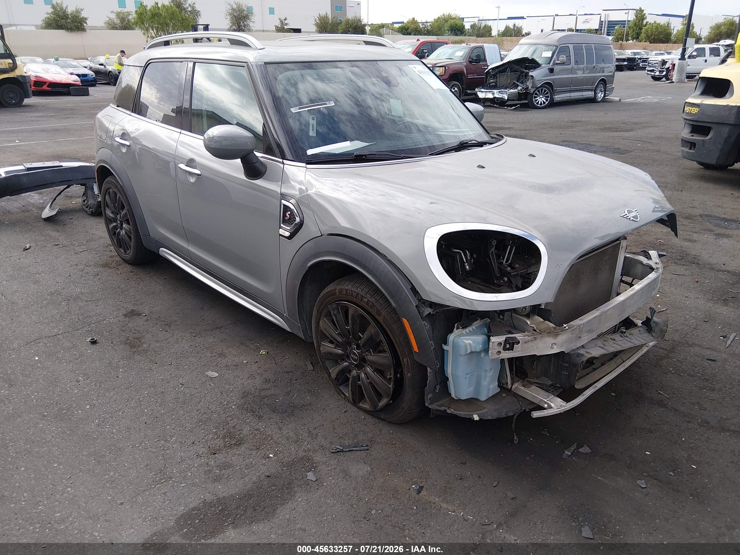2020 MINI Countryman Cooper S, VIN WMZYW7C05L3L98007 — Front end