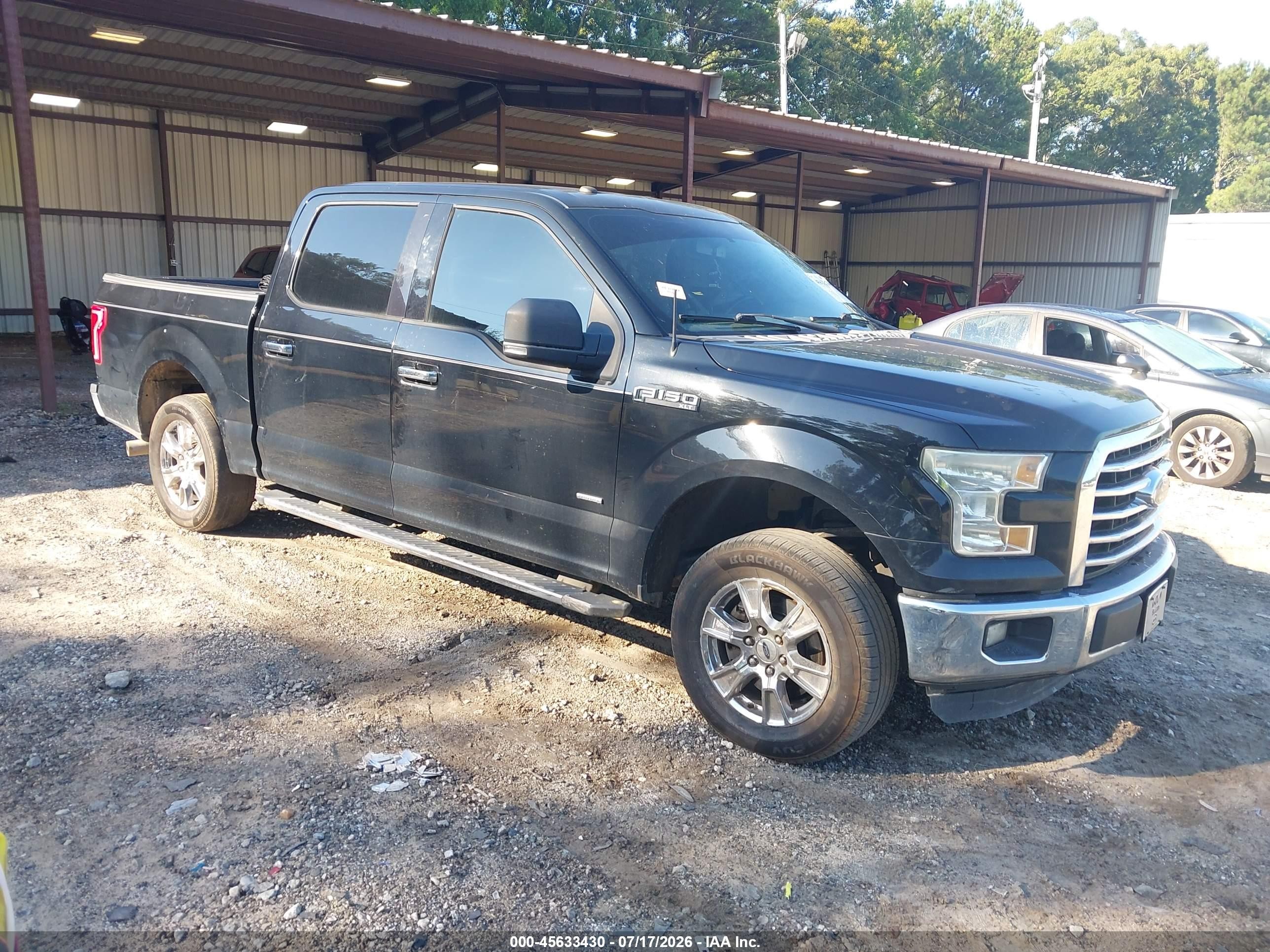 2016 Ford F-150 XLT, VIN 1FTEW1CPXGFB19913 — Front end