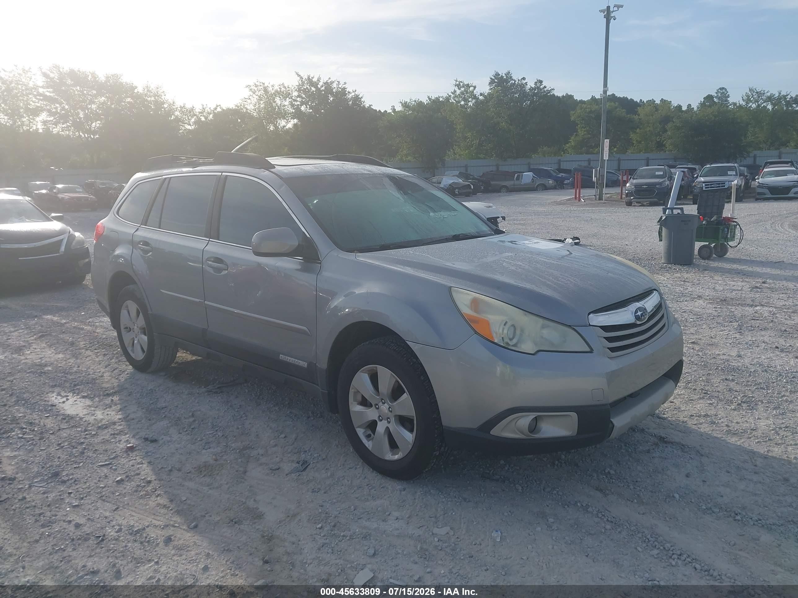 2011 Subaru Outback Limited Power Moon, VIN 4S4BRCKC5B3414458 — Крыша