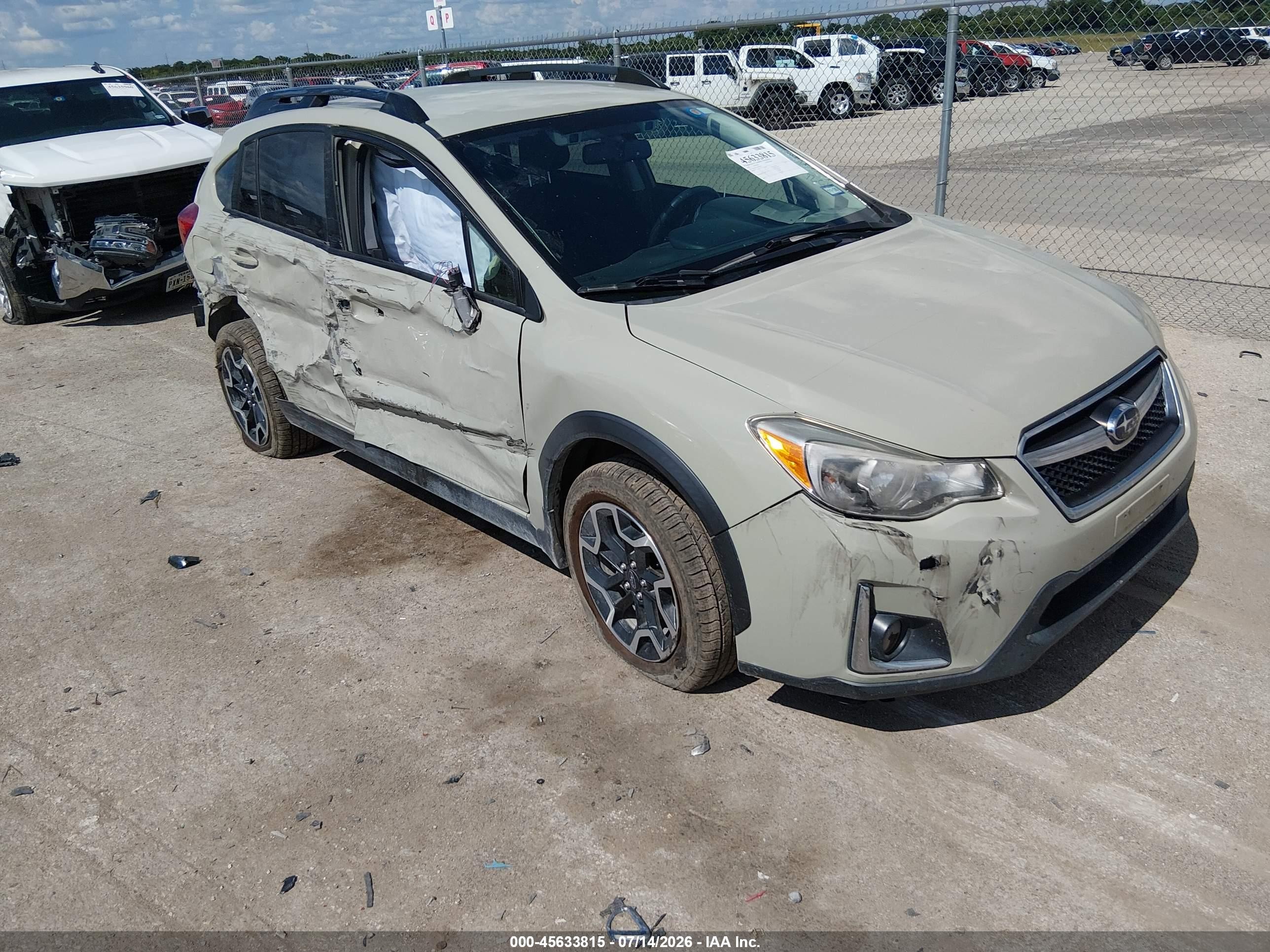2016 Subaru Crosstrek Premium, VIN JF2GPADC2G8316369 — Side