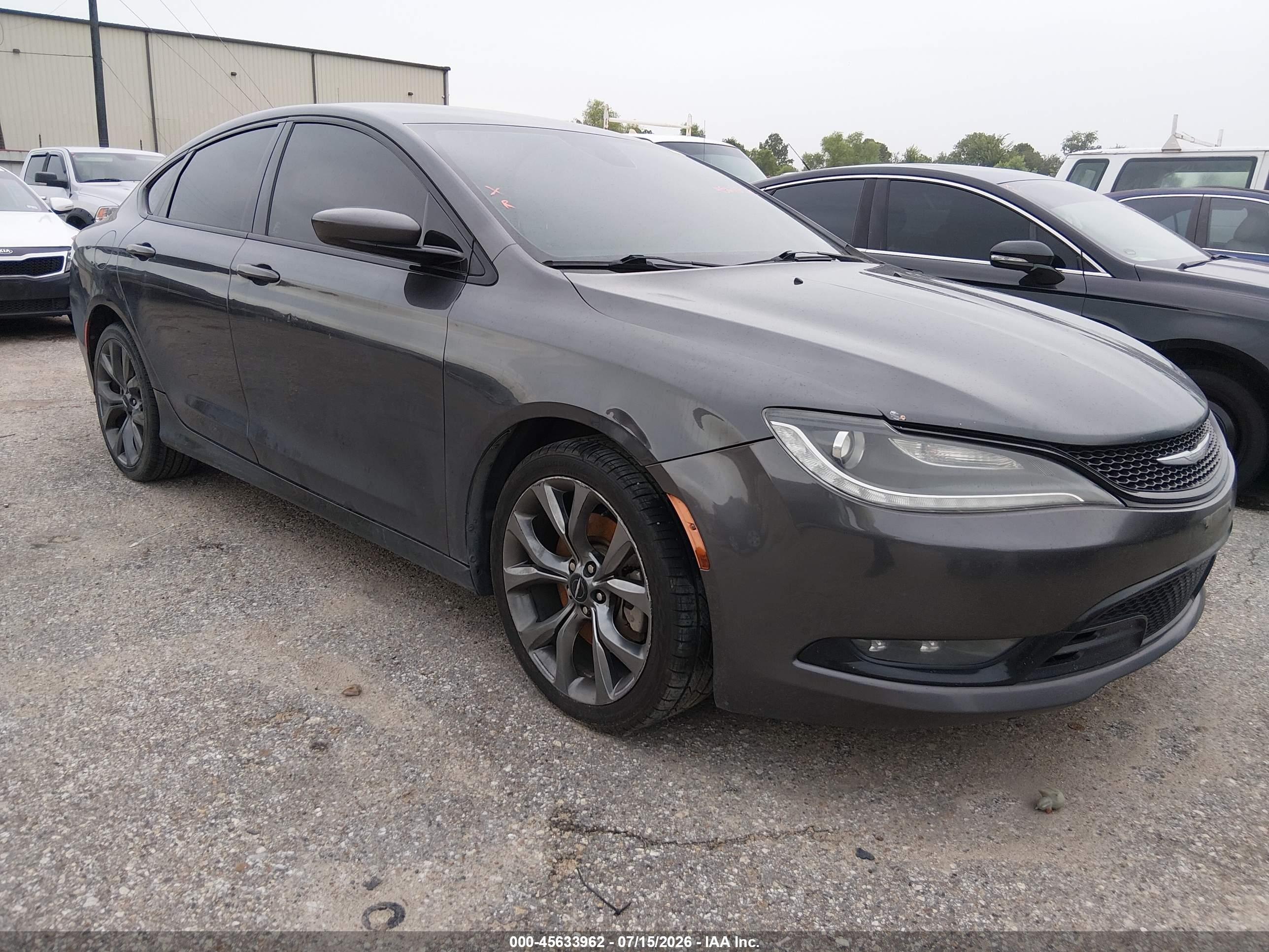 2015 Chrysler 200 S, VIN 1C3CCCDG2FN639218 — Normal wear