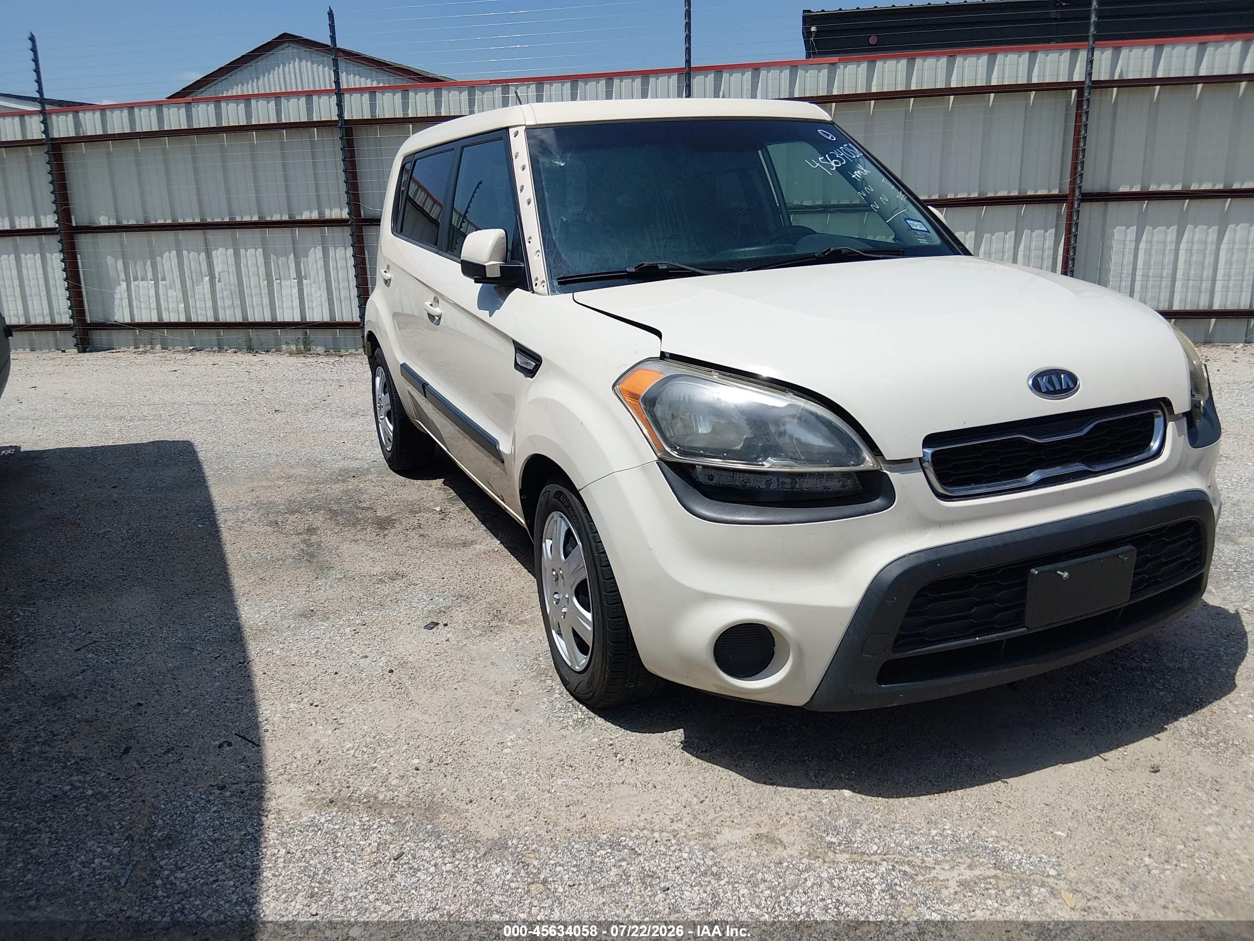2012 Kia Soul, VIN KNDJT2A50C7405658 — Normal wear