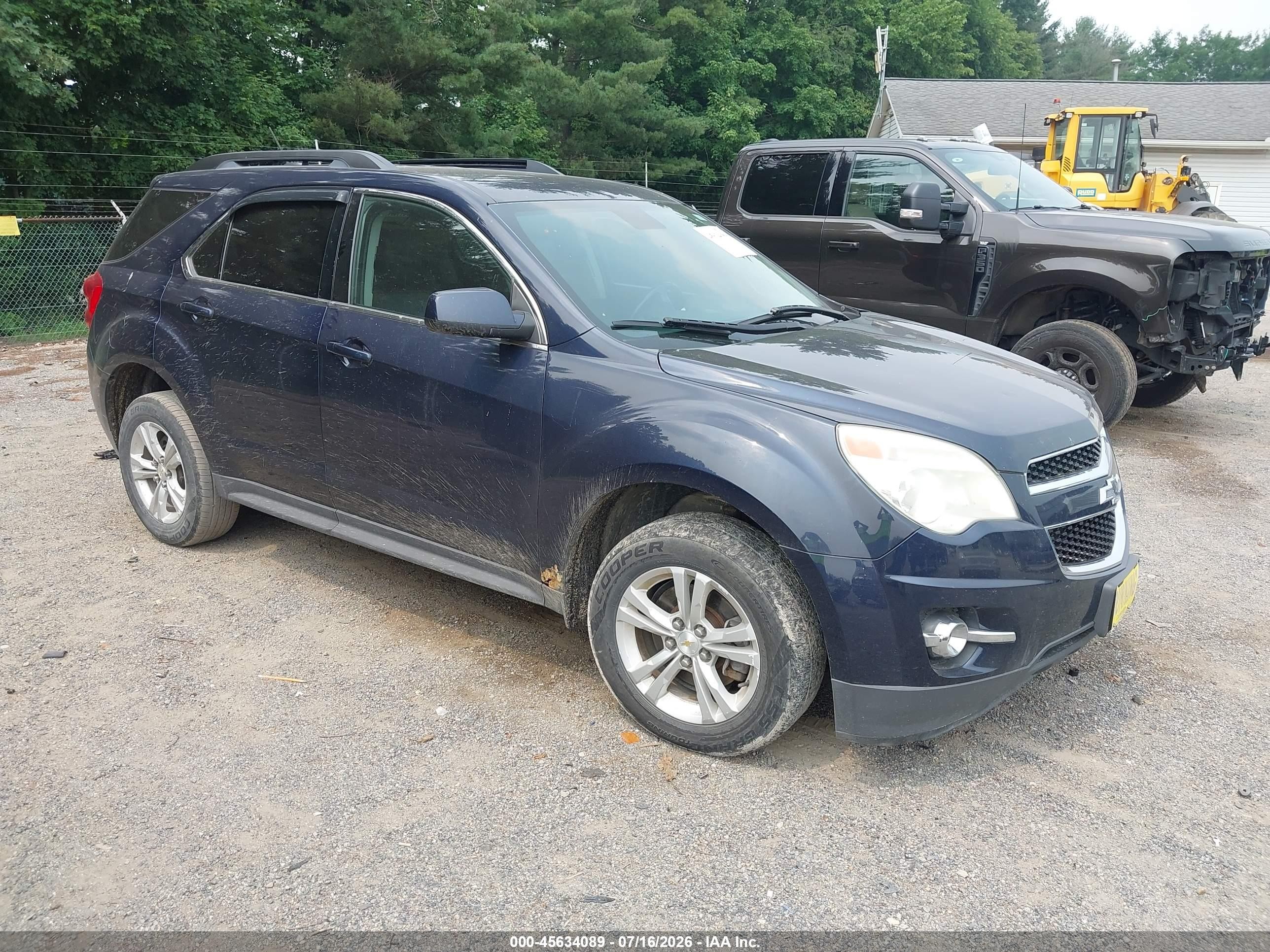 2015 Chevrolet Equinox LT, VIN 2GNALCEK6F6426371 — Front end