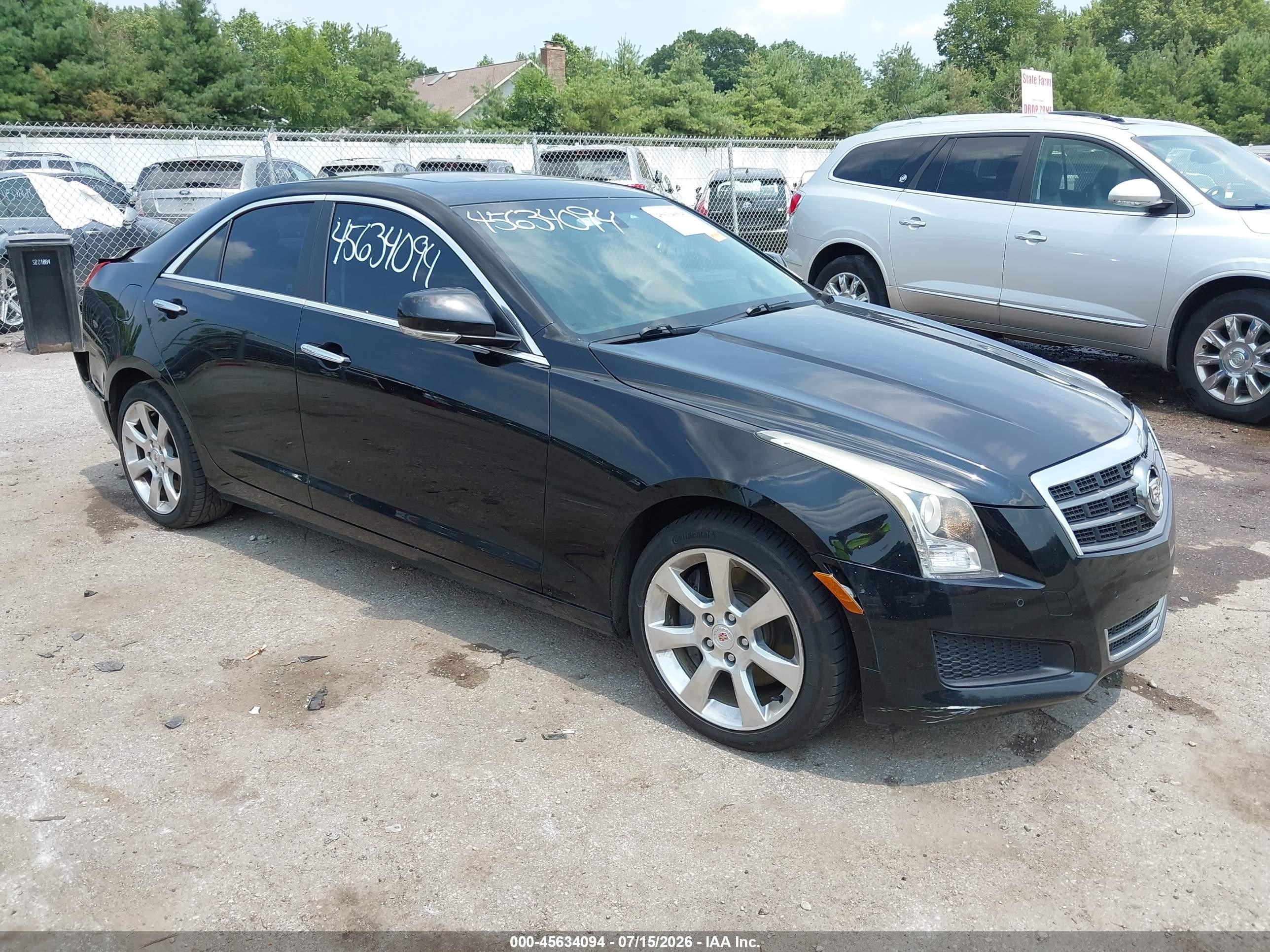 2014 Cadillac ATS Luxury AWD, VIN 1G6AH5RX4E0109064 — Зад