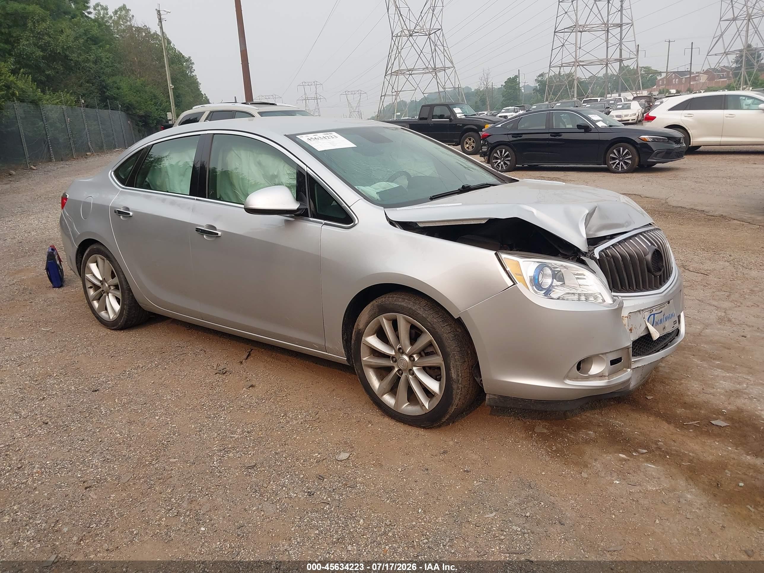 2013 Buick Verano Group, VIN 1G4PS5SK5D4182230 — Перед