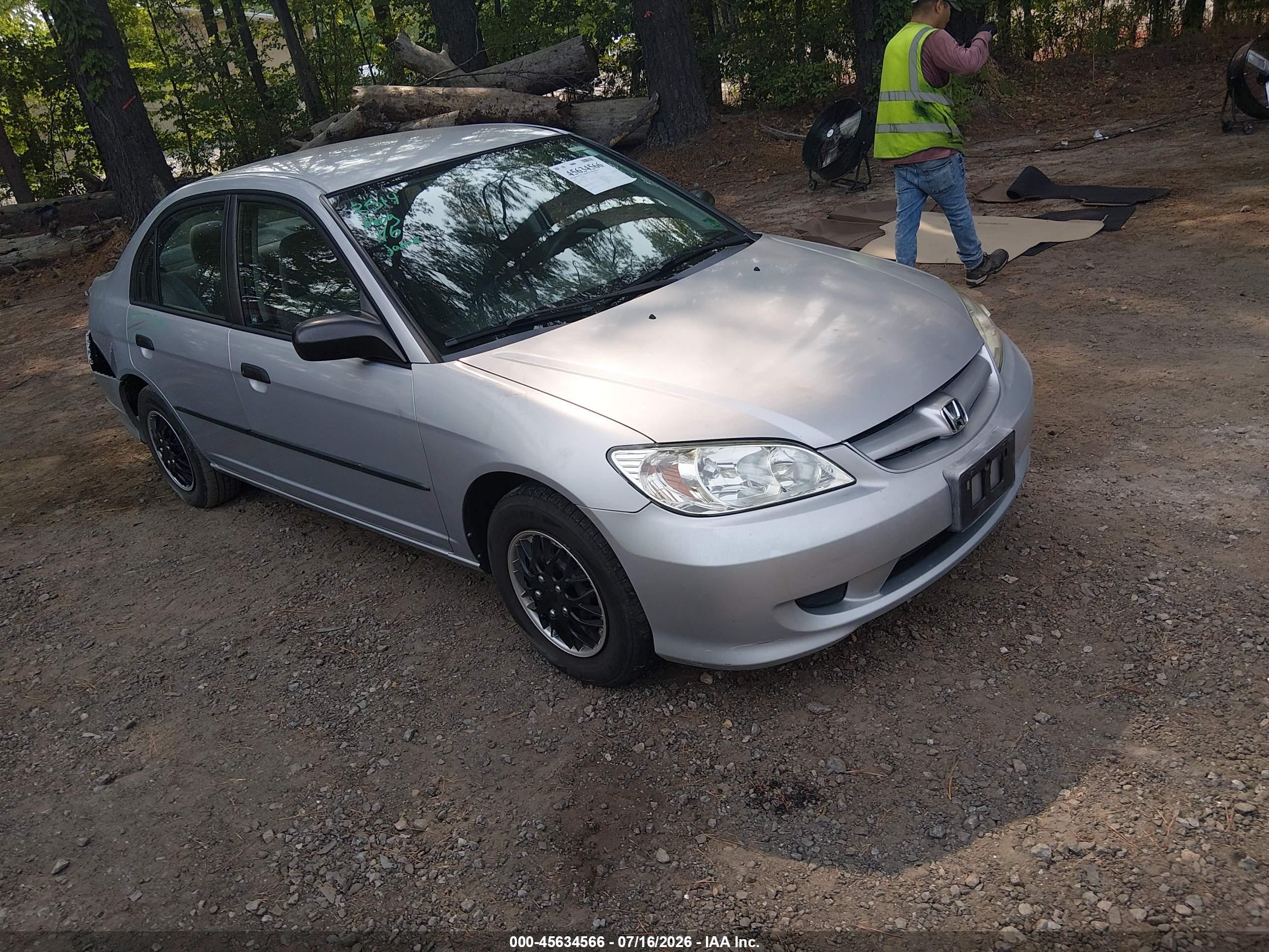 2005 Honda Civic VP SSRS, VIN 1HGES16445L007203 — Rear end