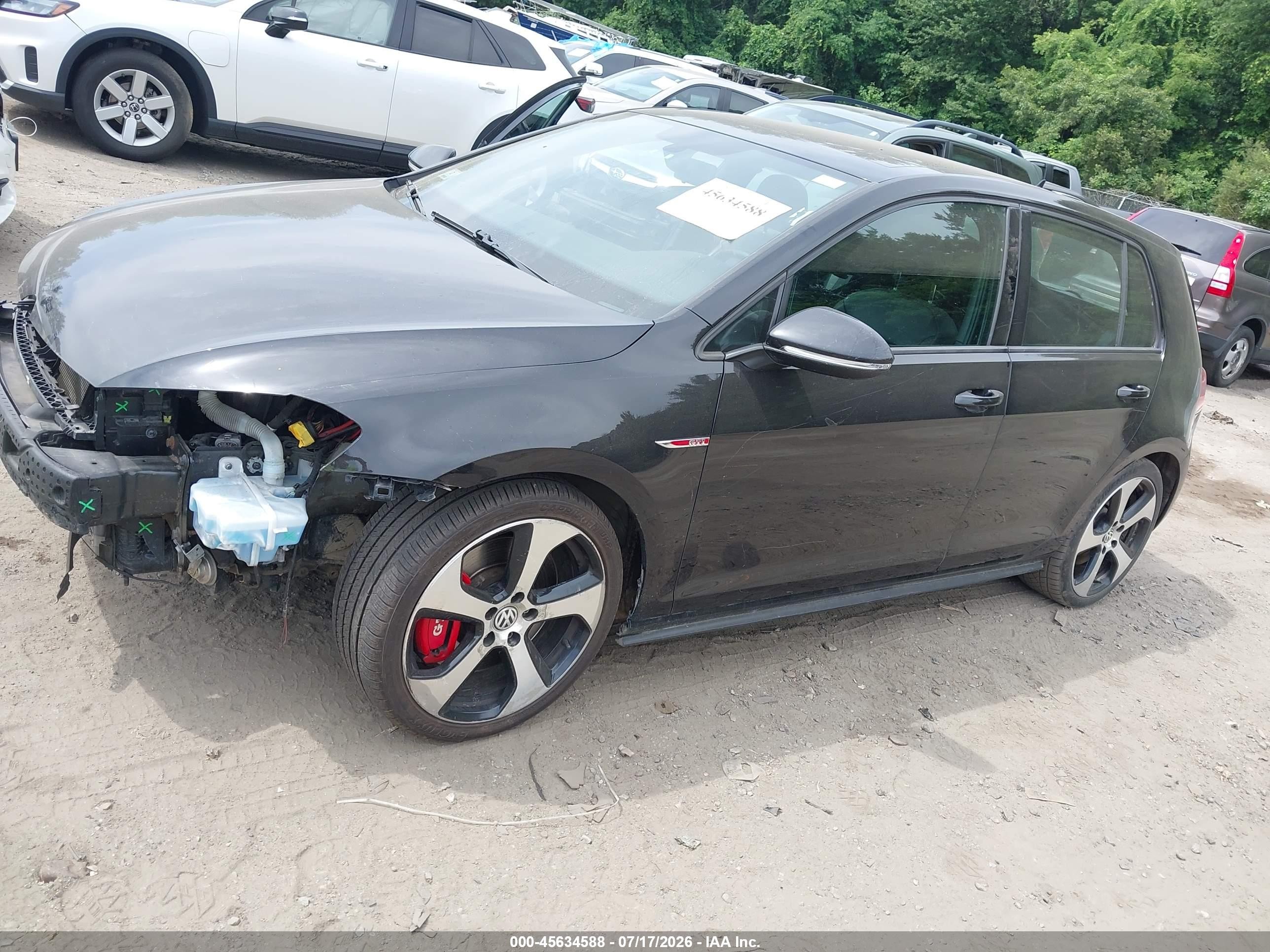2017 Volkswagen Golf GTI S, VIN 3VW447AU4HM072065 — Front end