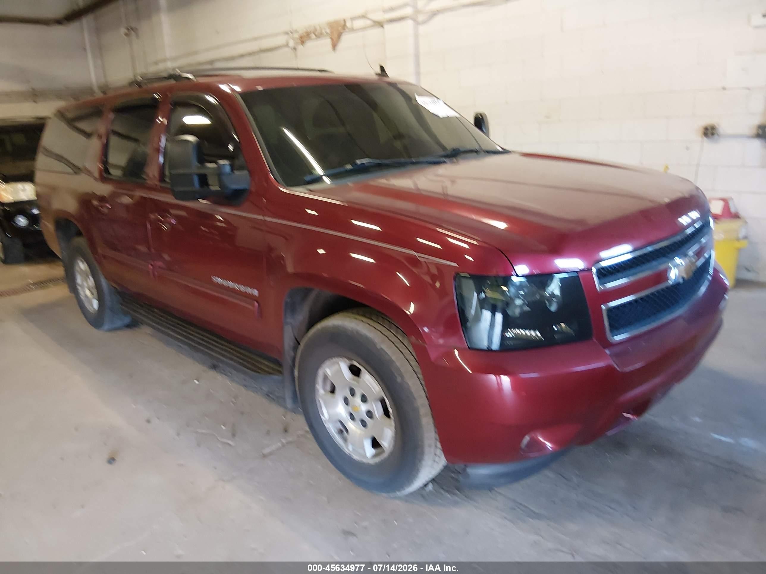 2010 Chevrolet Suburban LT, VIN 1GNUKJE37AR126140 — Обычный износ