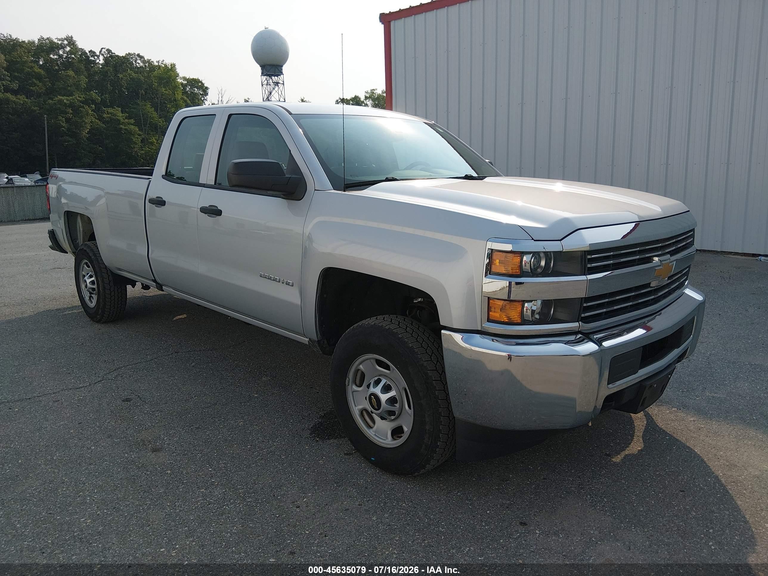 2017 Chevrolet Silverado 2500HD Work Truck, VIN 1GC2KUEG1HZ307085 — Обычный износ