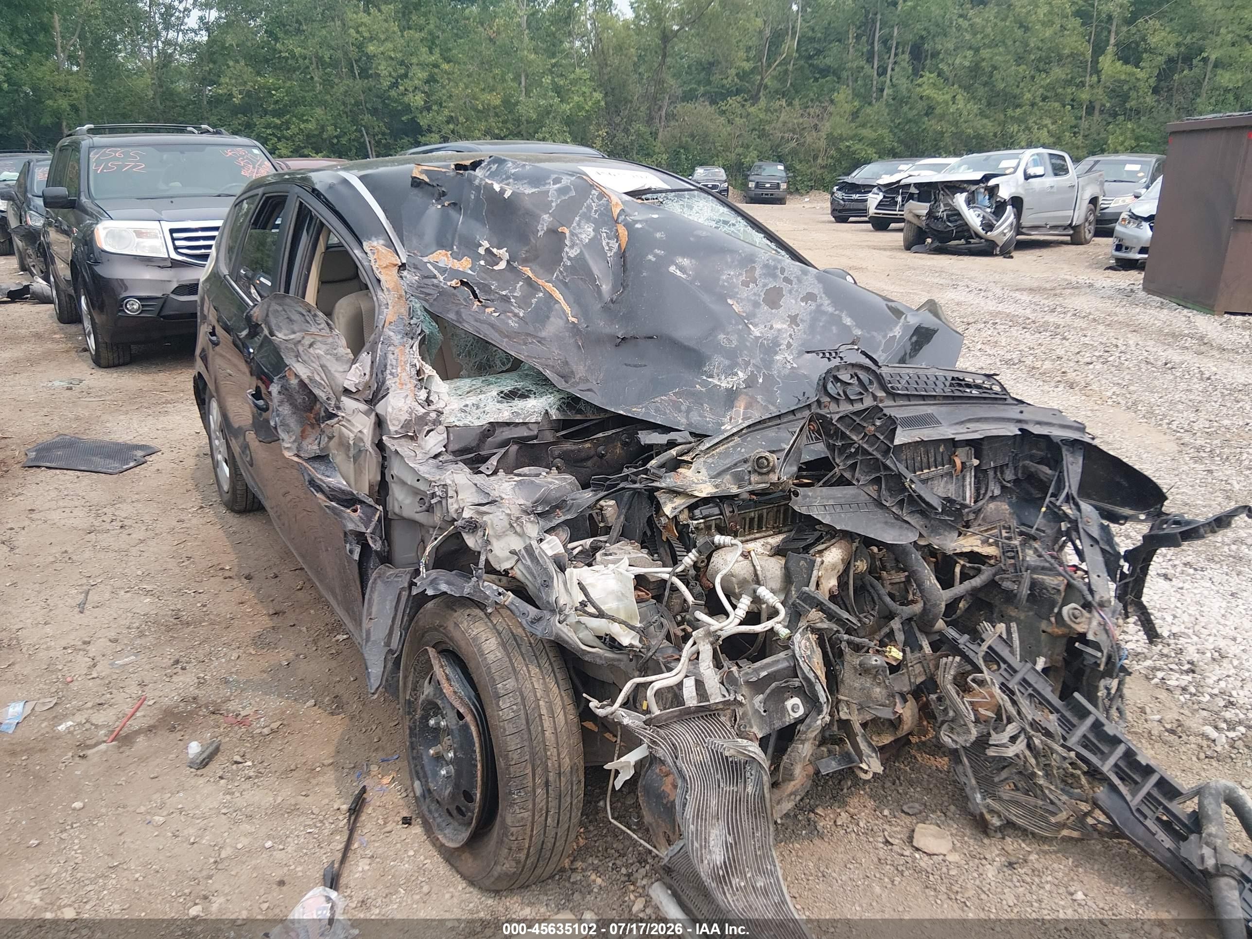 2010 Hyundai Elantra GLS, VIN KMHDB8AE3AU072451 — Front end