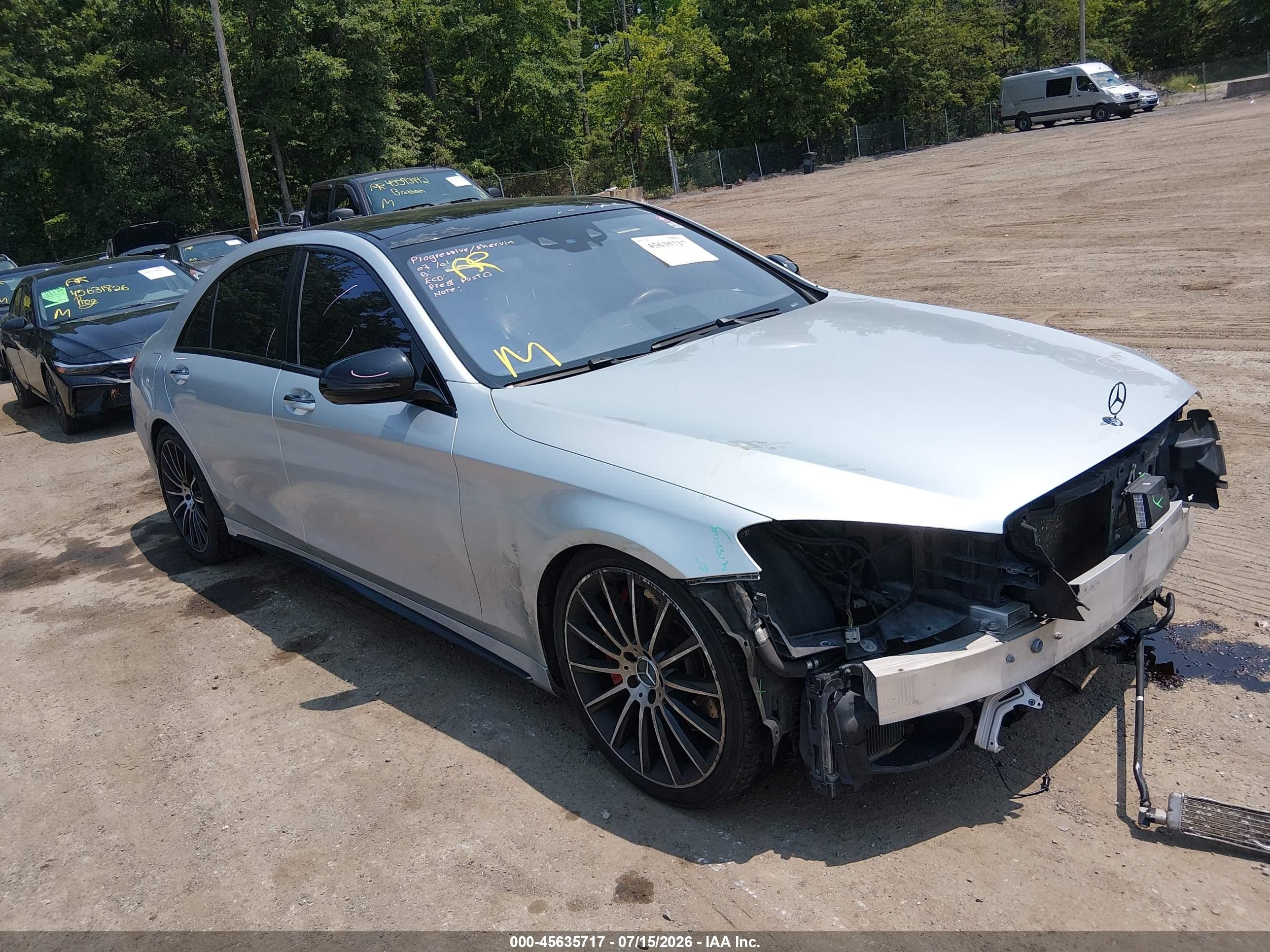 2014 Mercedes-Benz S 550, VIN WDDUG8CB7EA008807 — Front end
