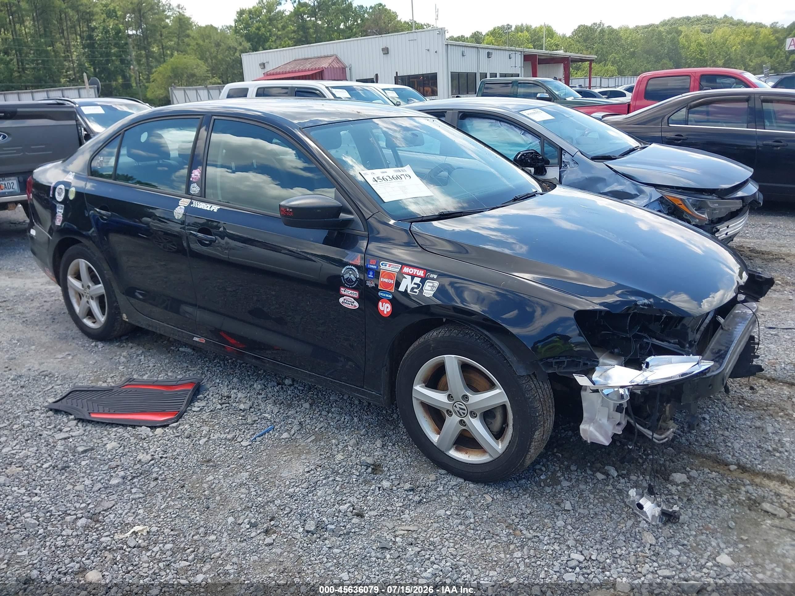 2016 Volkswagen Jetta S, VIN 3VW267AJ2GM335286 — Front end