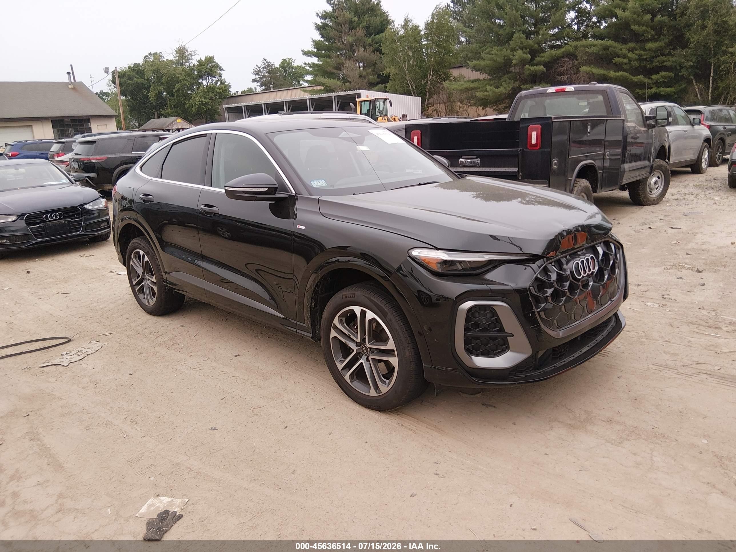 2025 Audi Q5, VIN WA1EAAGU2S2041796 — Rear end