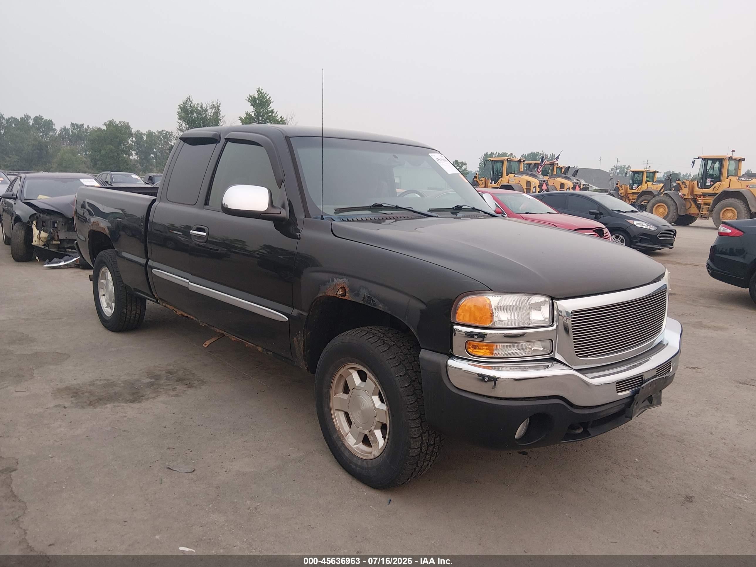 2006 GMC Sierra 1500 SLE2, VIN 2GTEK19B261304809 — Rear end