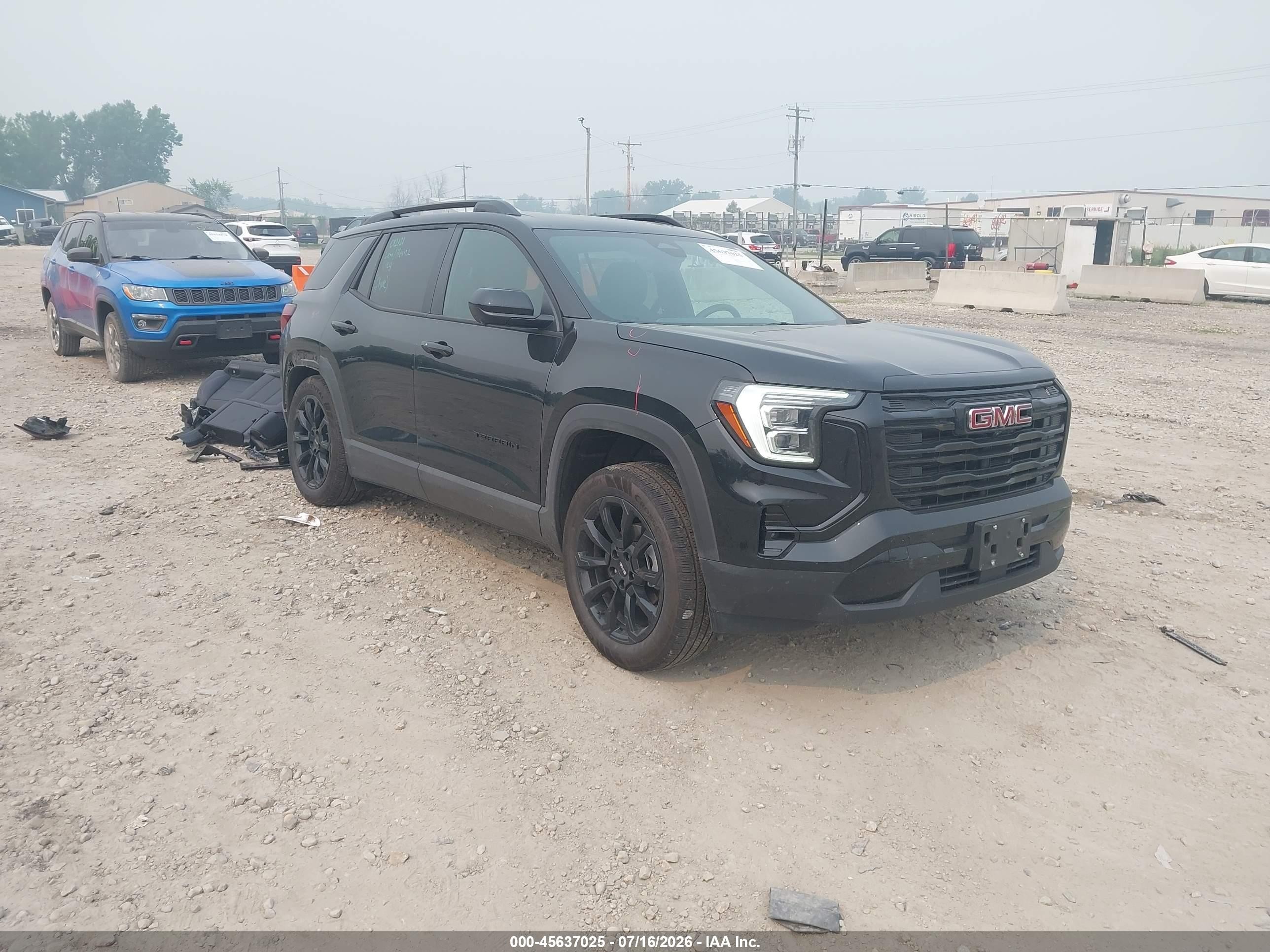 2025 GMC Terrain AWD Elevation, VIN 3GKALUEG3SL323204 — Side