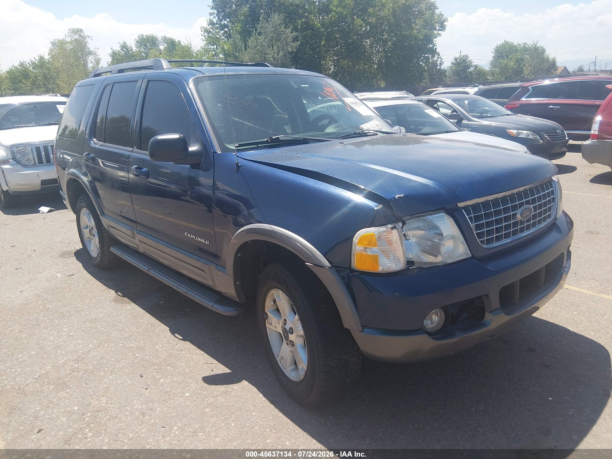 2005 Ford Explorer XLT, VIN 1FMZU73E55ZA13532 — Normal wear