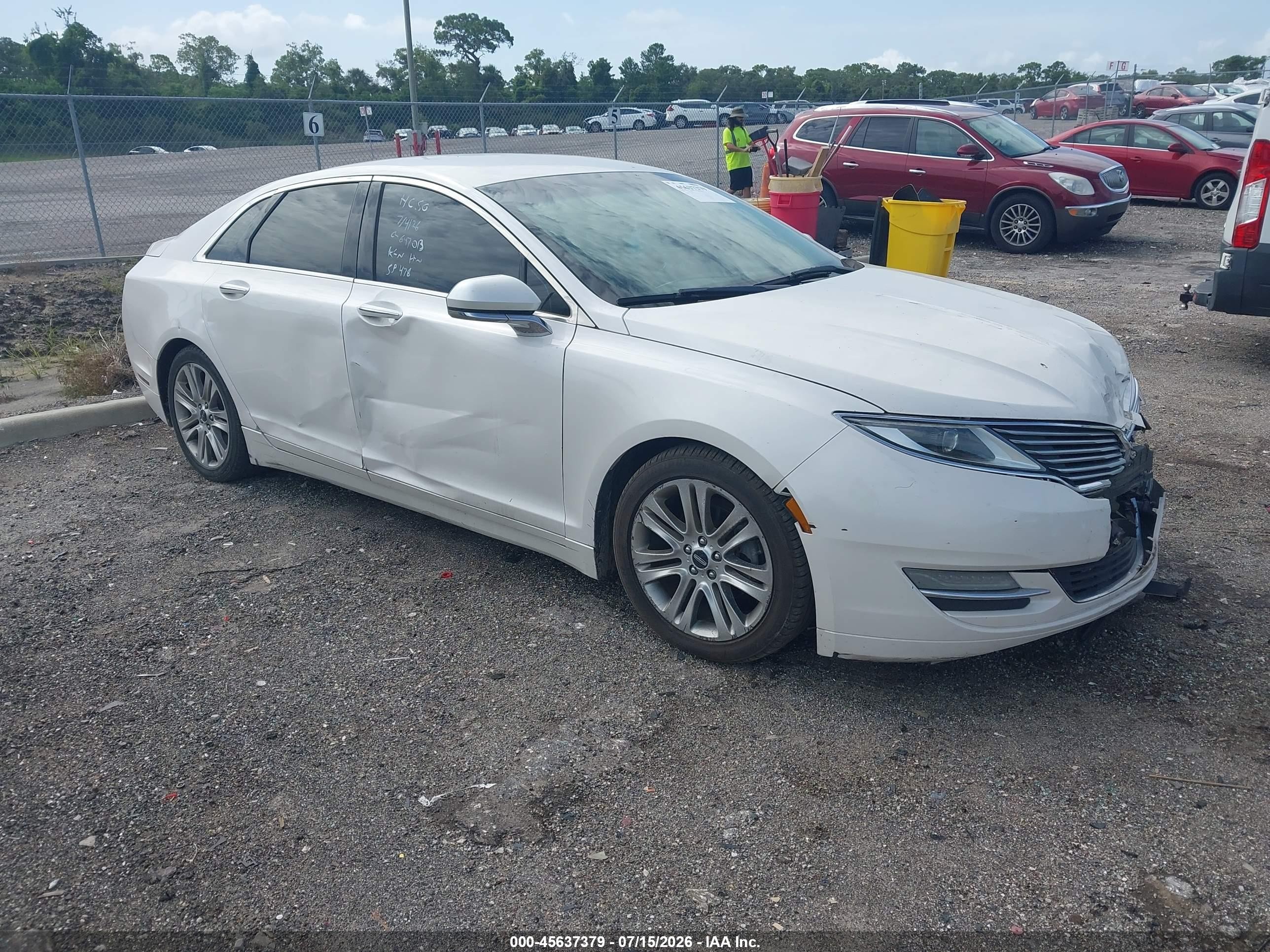 2014 Lincoln MKZ Hybrid, VIN 3LN6L2LU2ER819655 — All over
