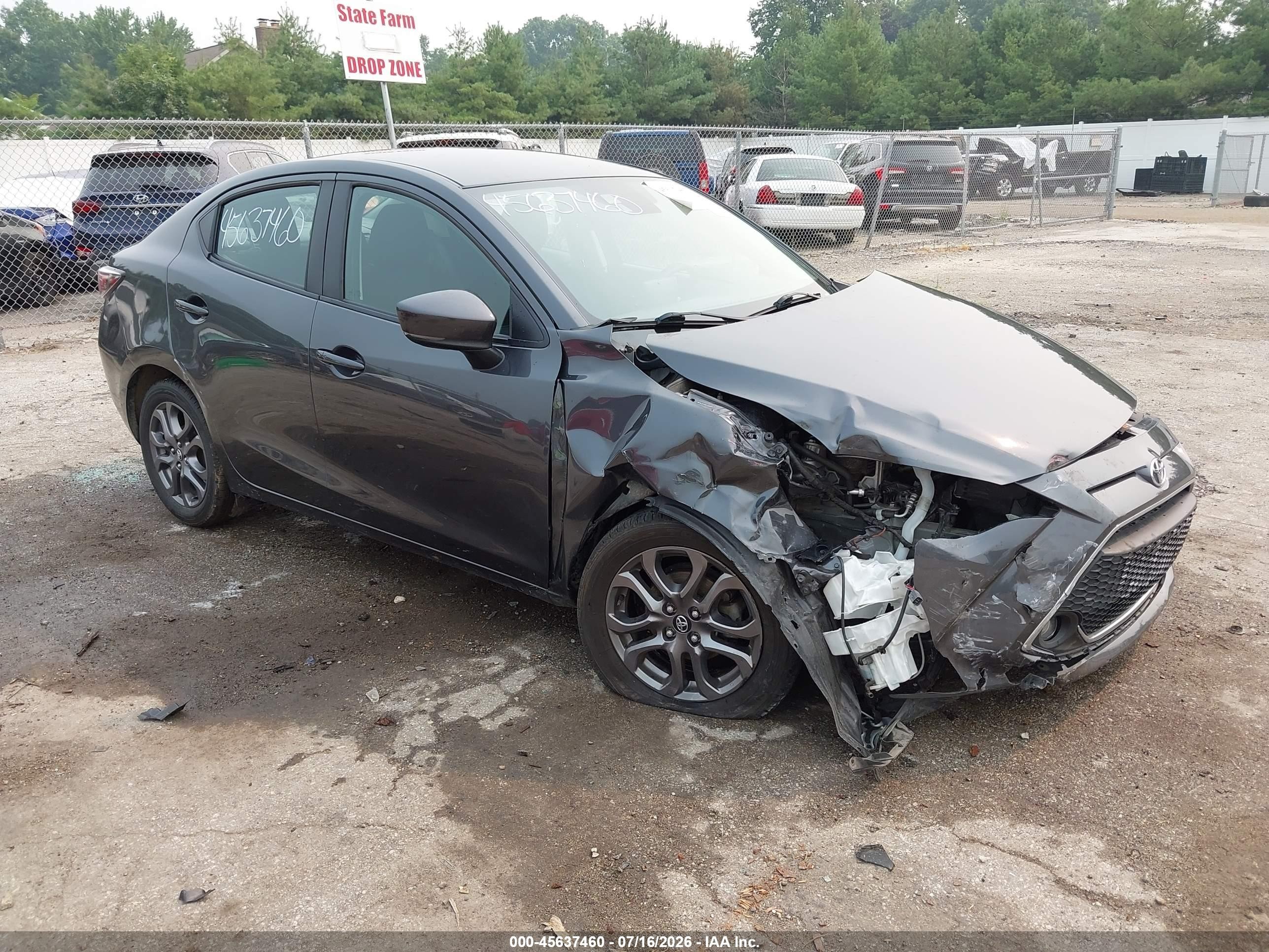 2019 Toyota Yaris L, VIN 3MYDLBYVXKY508068 — Перед
