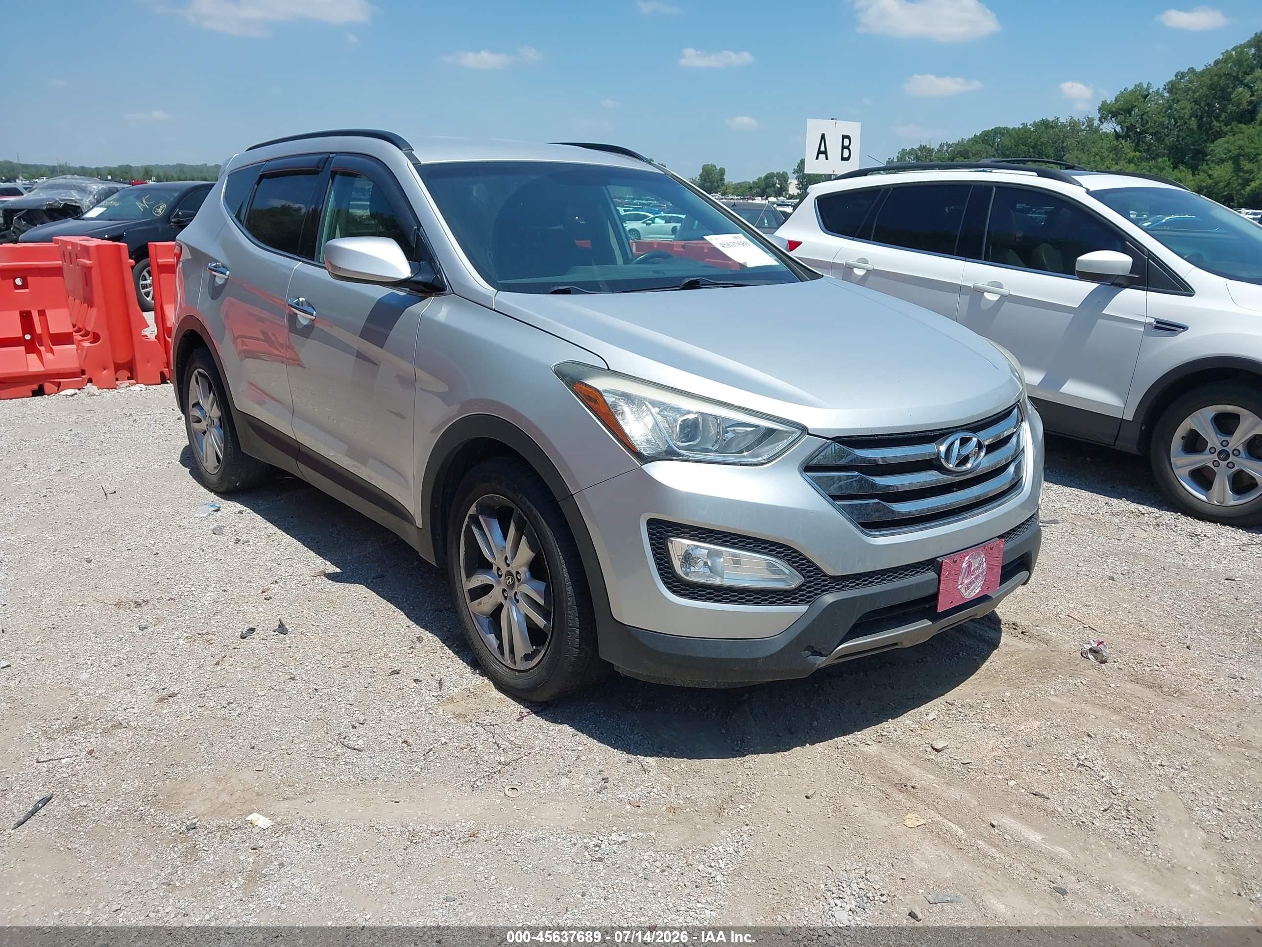 2013 Hyundai Santa Fe Sport, VIN 5XYZUDLA3DG053590 — Normal wear