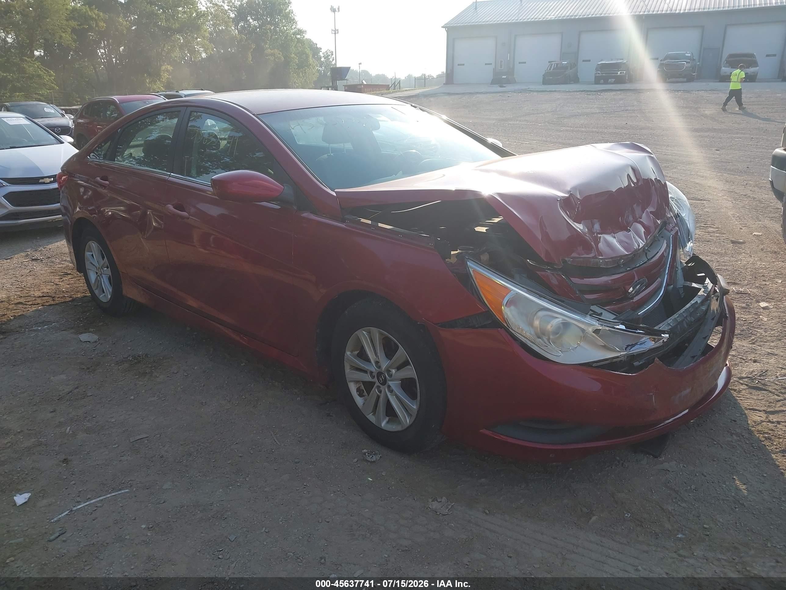 2014 Hyundai Sonata GLS, VIN 5NPEB4AC8EH840473 — Front end