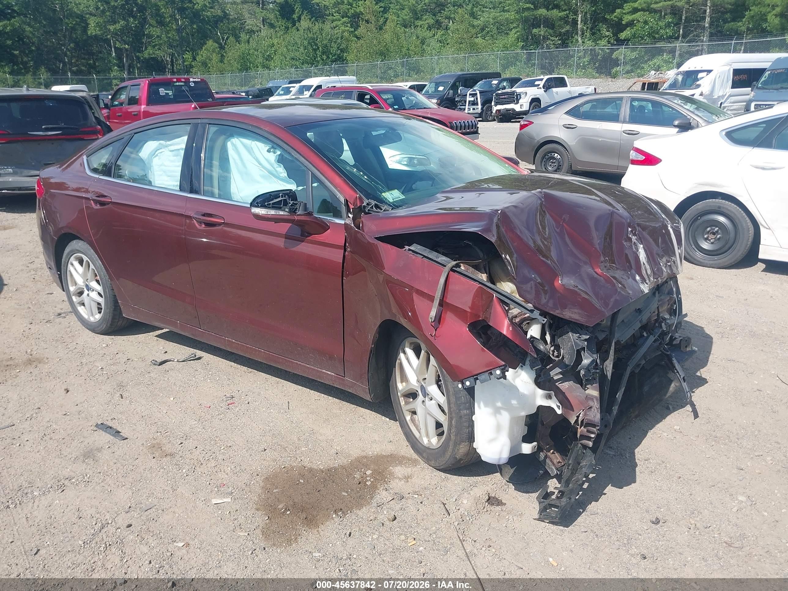 2016 Ford Fusion SE, VIN 3FA6P0H72GR189483 — Frame damage
