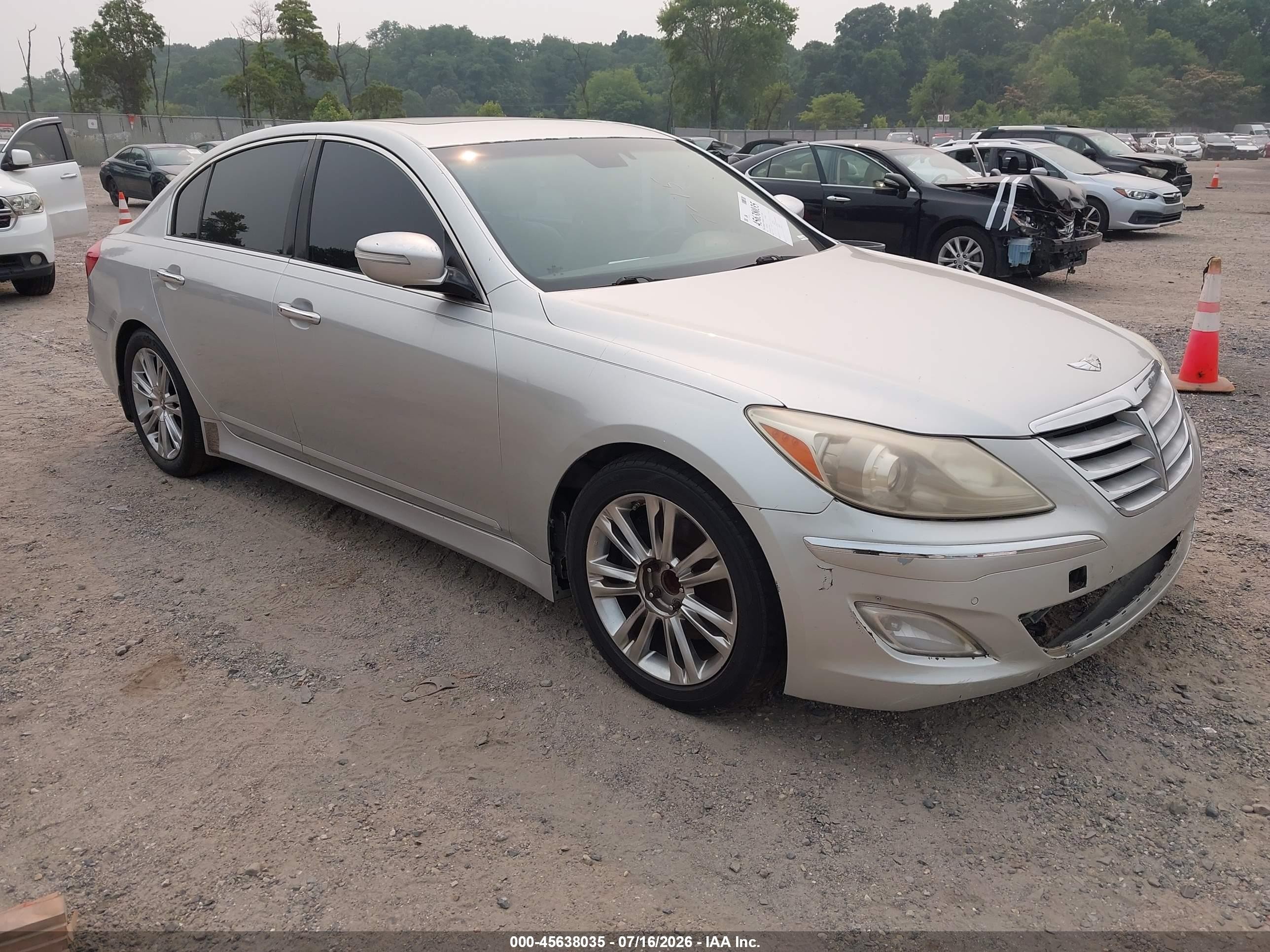 2012 Hyundai Genesis 3.8L, VIN KMHGC4DD2CU204821 — Обычный износ