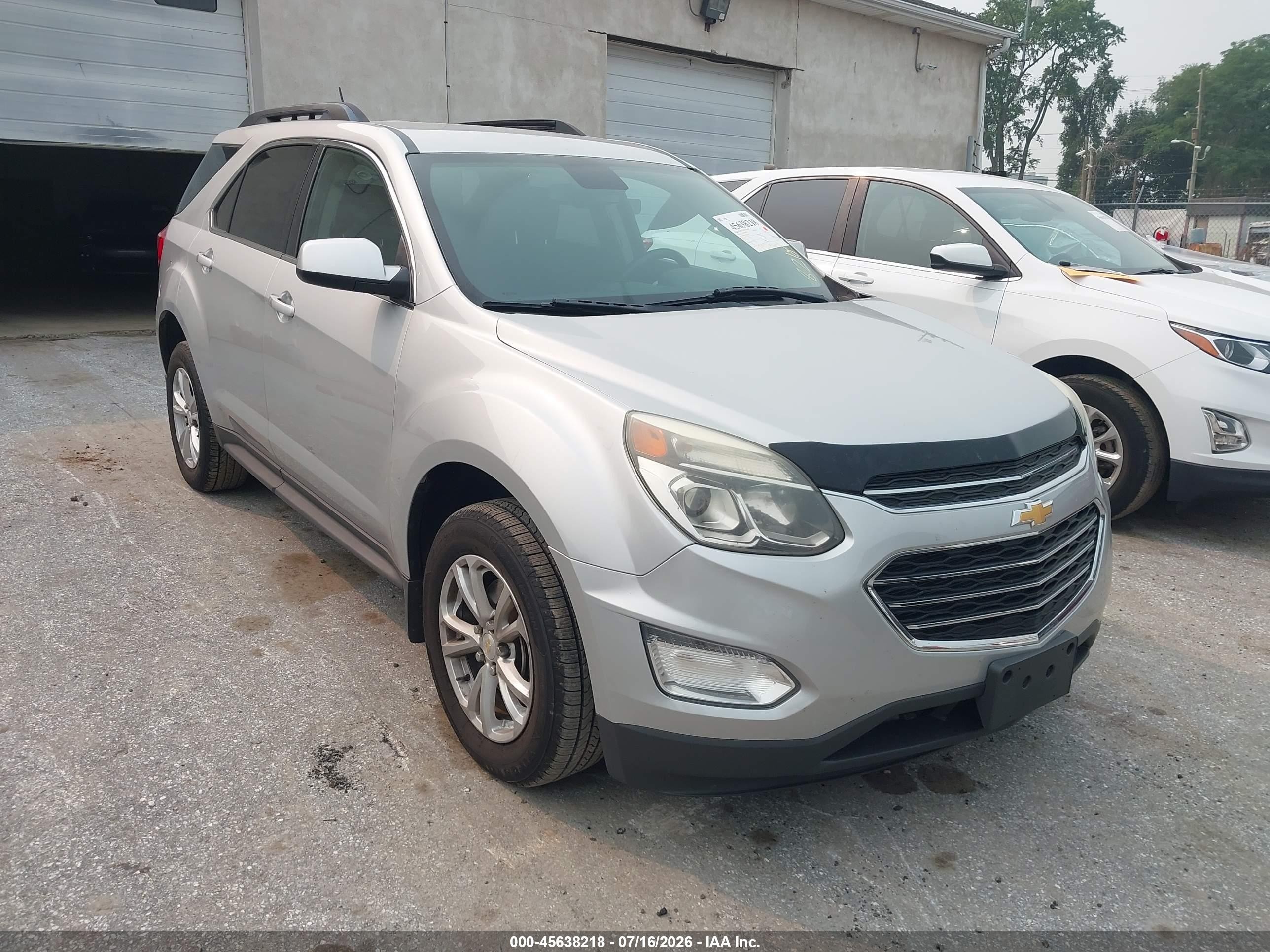 2016 Chevrolet Equinox LT, VIN 2GNFLFEK3G6176029 — Front end