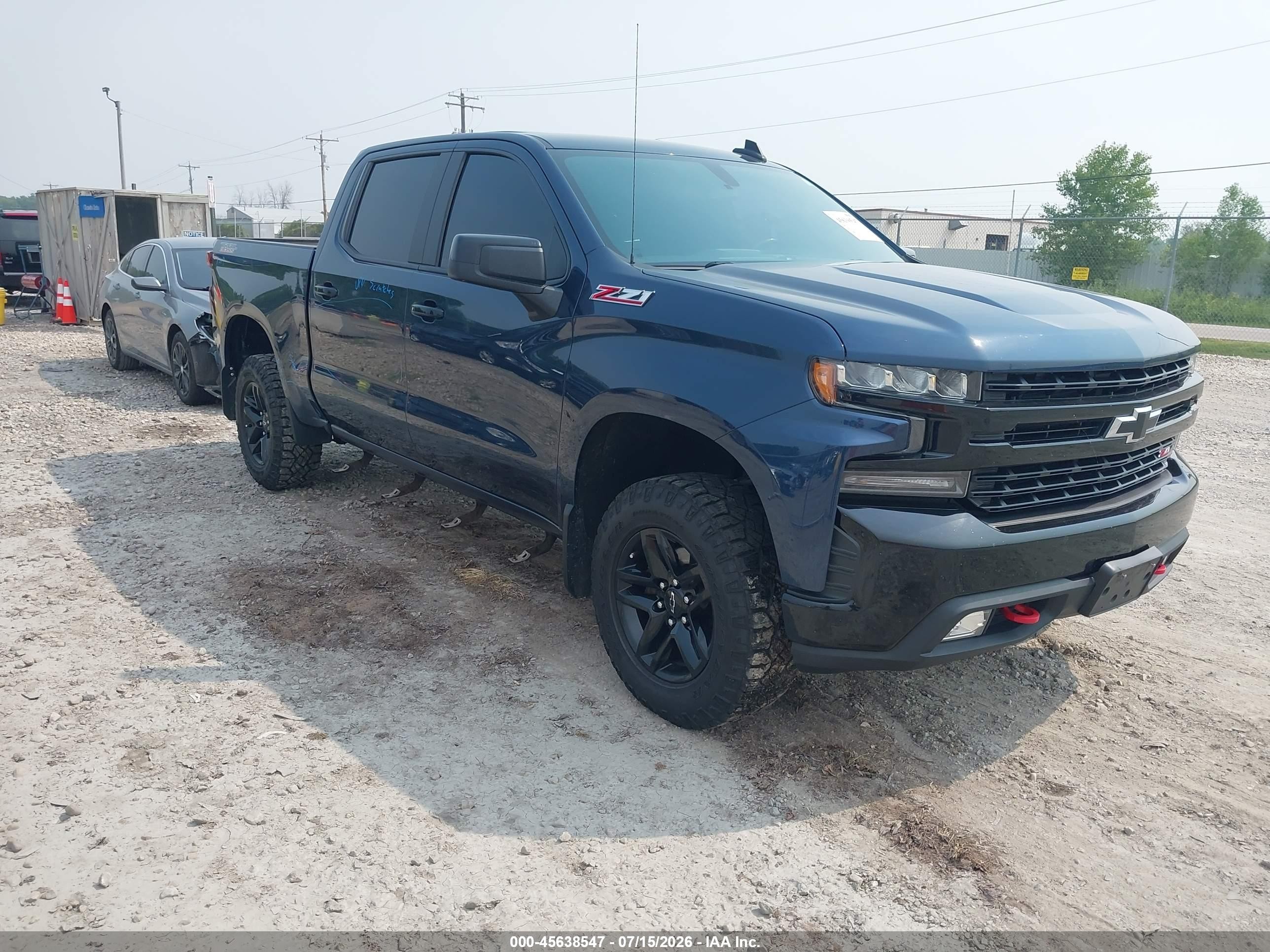 2020 Chevrolet Silverado 1500 LT Trail Boss, VIN 3GCPYFED6LG366759 — Rear end