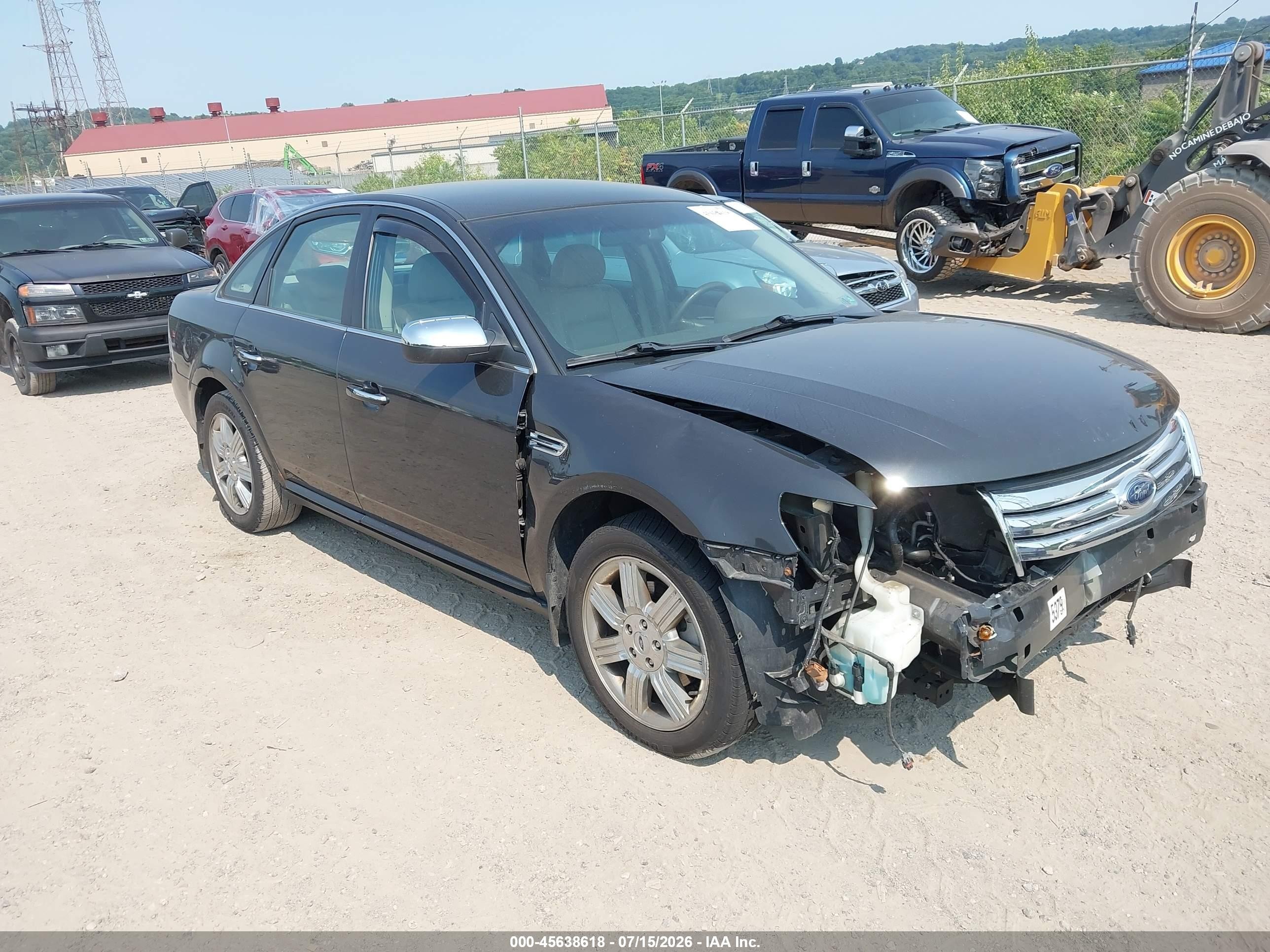2008 Ford Taurus Limited, VIN 1FAHP25W88G136943 — Перед
