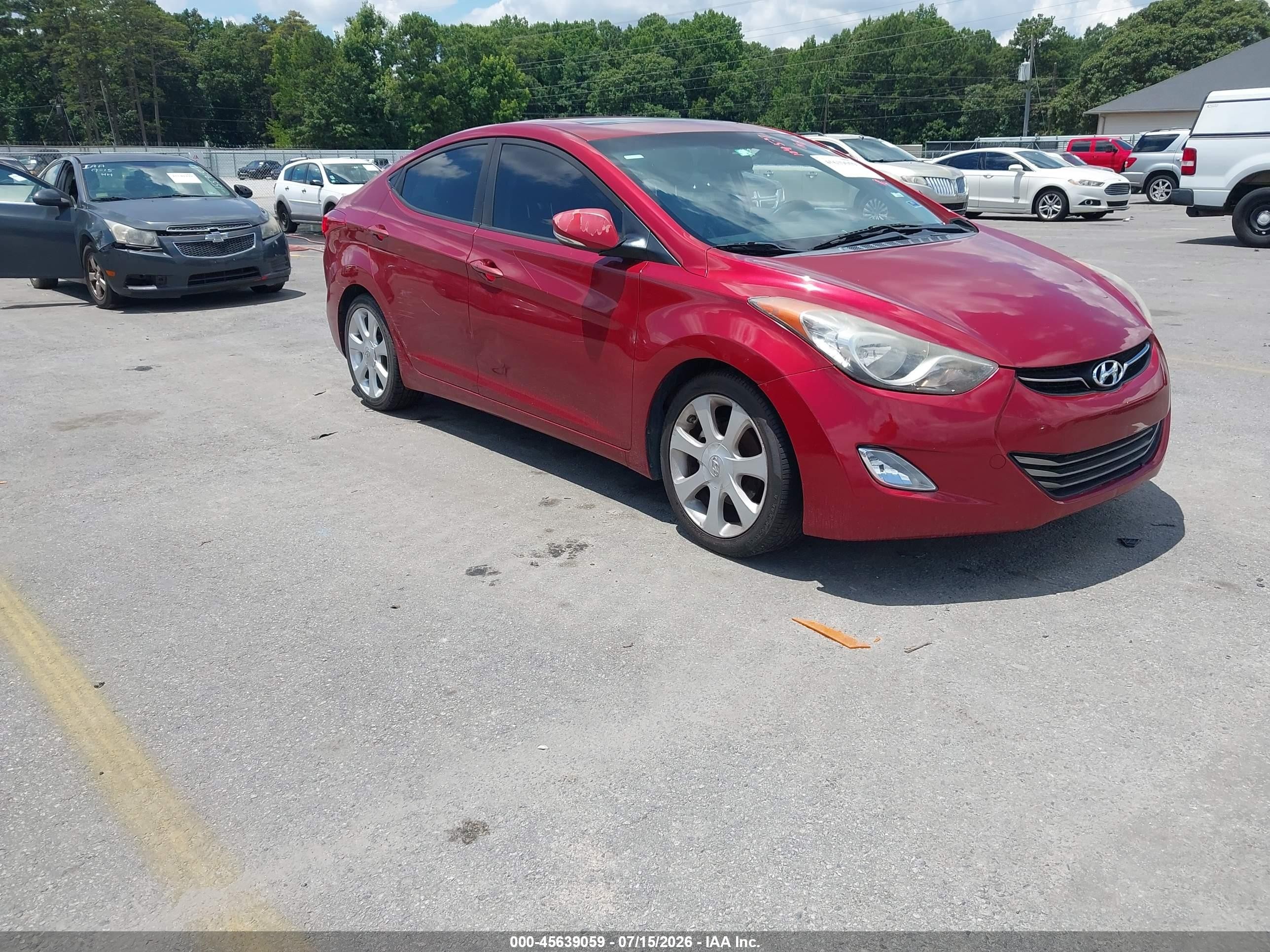 2011 Hyundai Elantra Limited, VIN KMHDH4AE9BU104537 — Normal wear