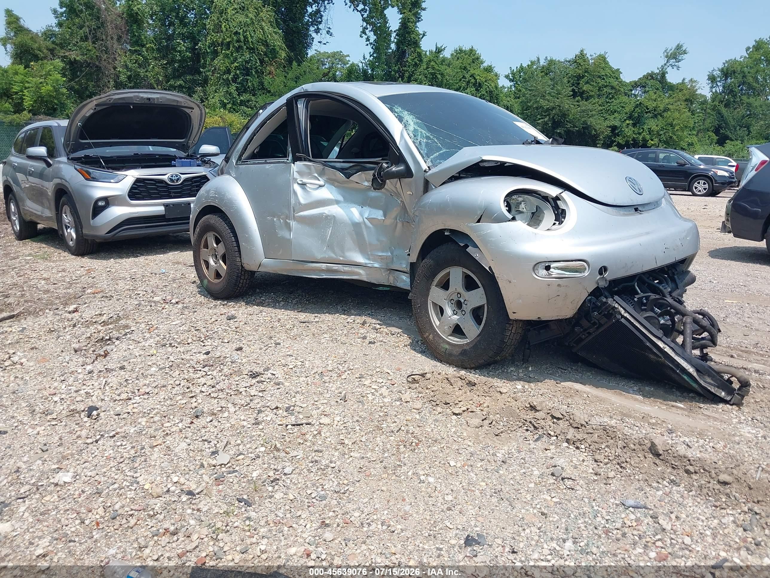 2002 Volkswagen Beetle GLS, VIN 3VWCP21C02M421145 — Mechanical