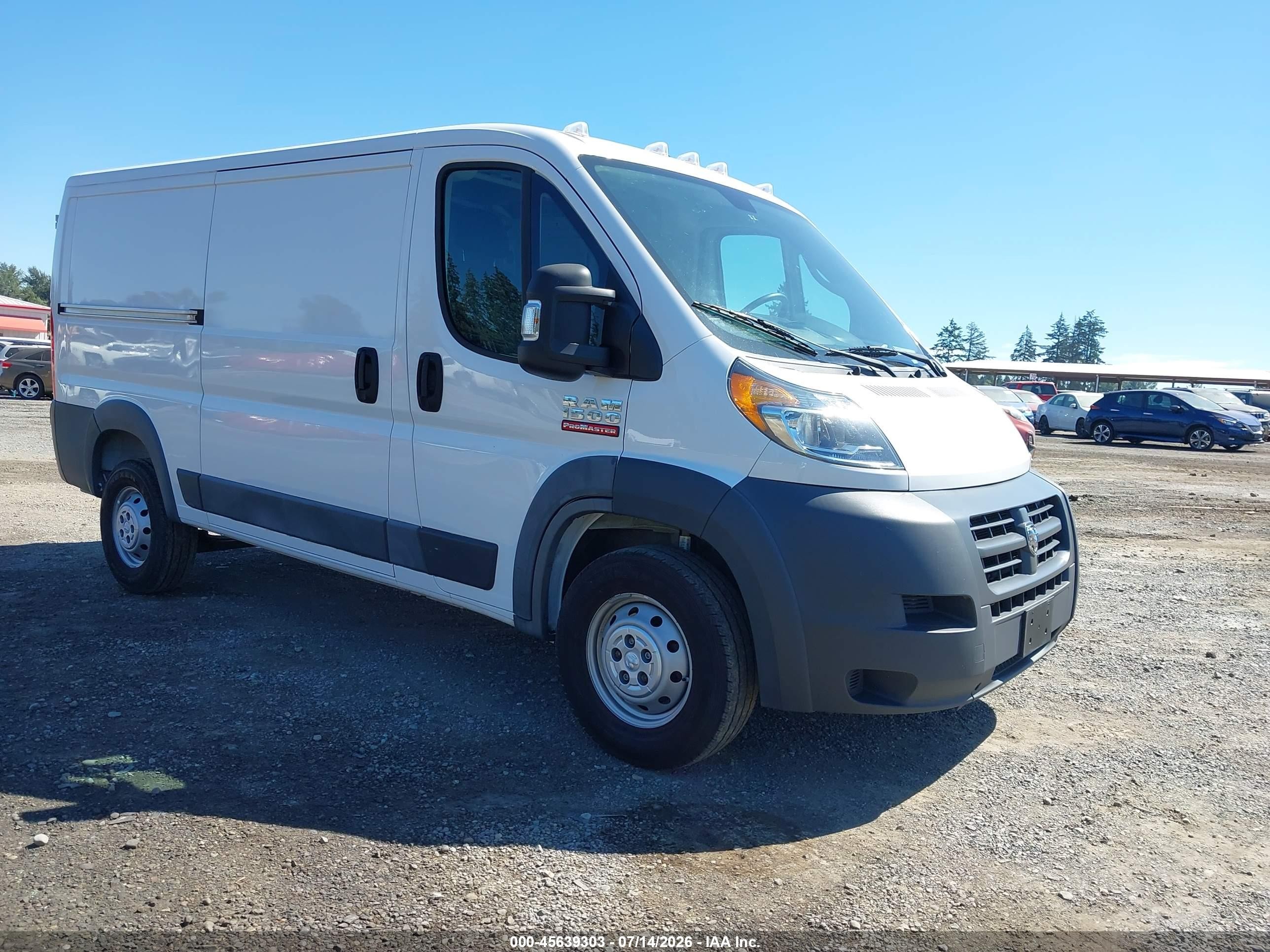 2018 Ram ProMaster Cargo, VIN 3C6TRVAG7JE153244 — Normal wear
