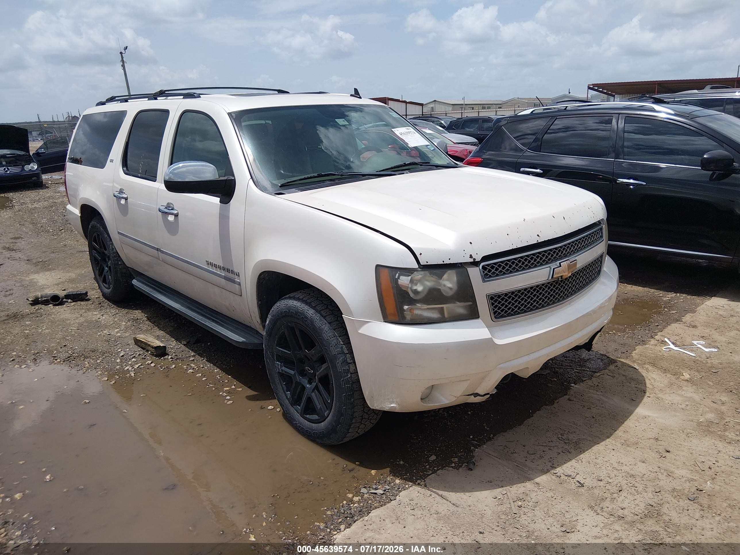 2010 Chevrolet Suburban LTZ, VIN 1GNUCKE01AR176427 — Изъятие за долги
