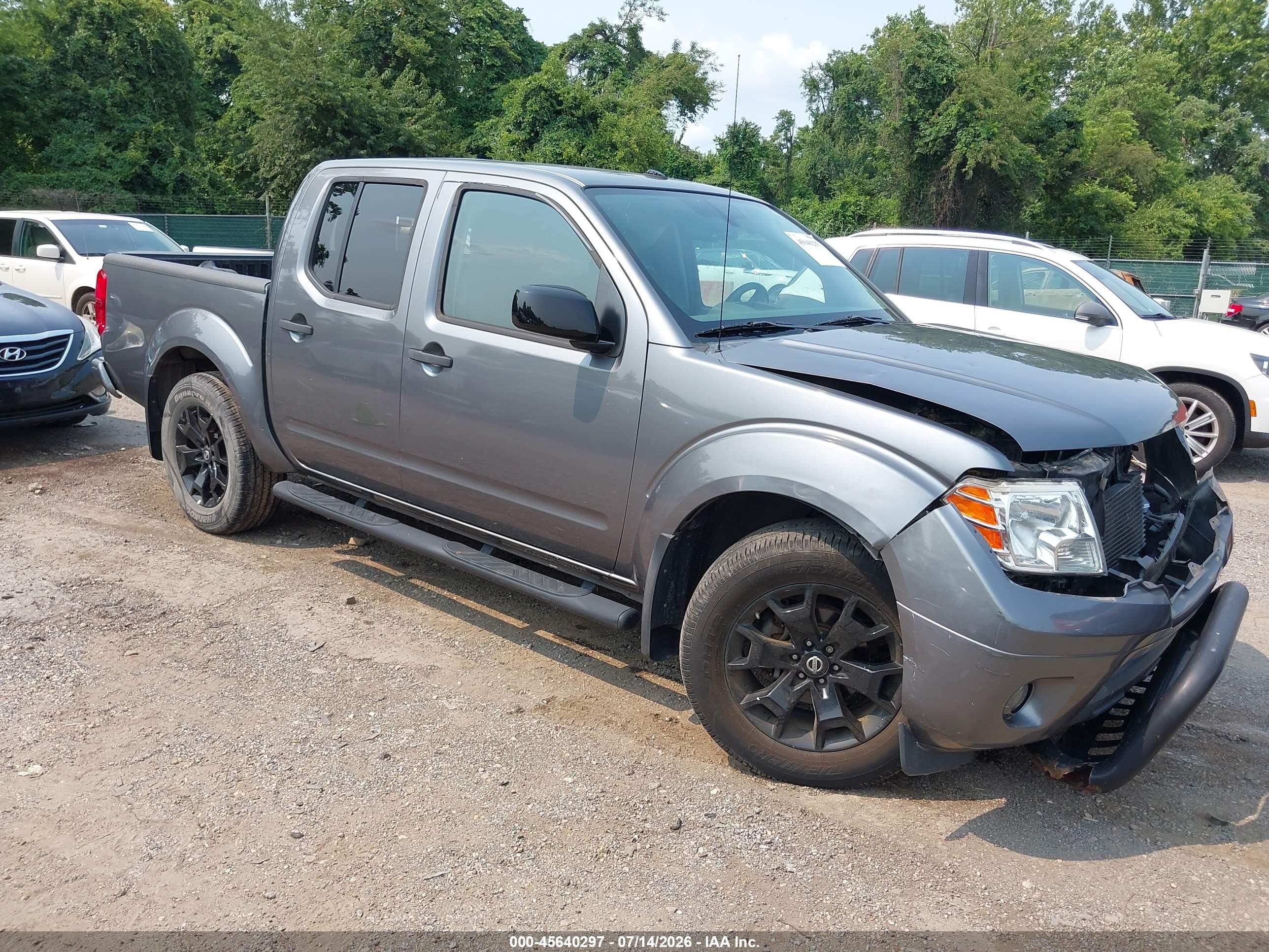 2018 Nissan Frontier SV, VIN 1N6AD0ER9JN724979 — Front end