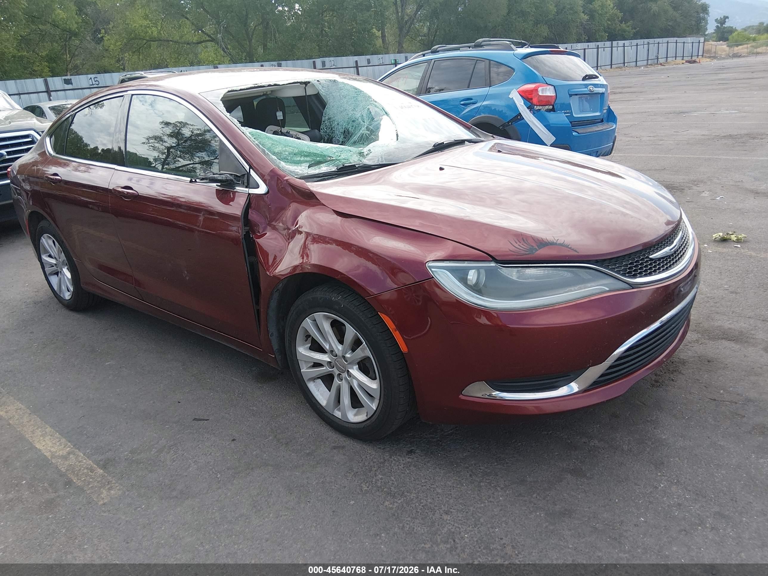 2015 Chrysler 200 Limited, VIN 1C3CCCAB7FN698161 — Side