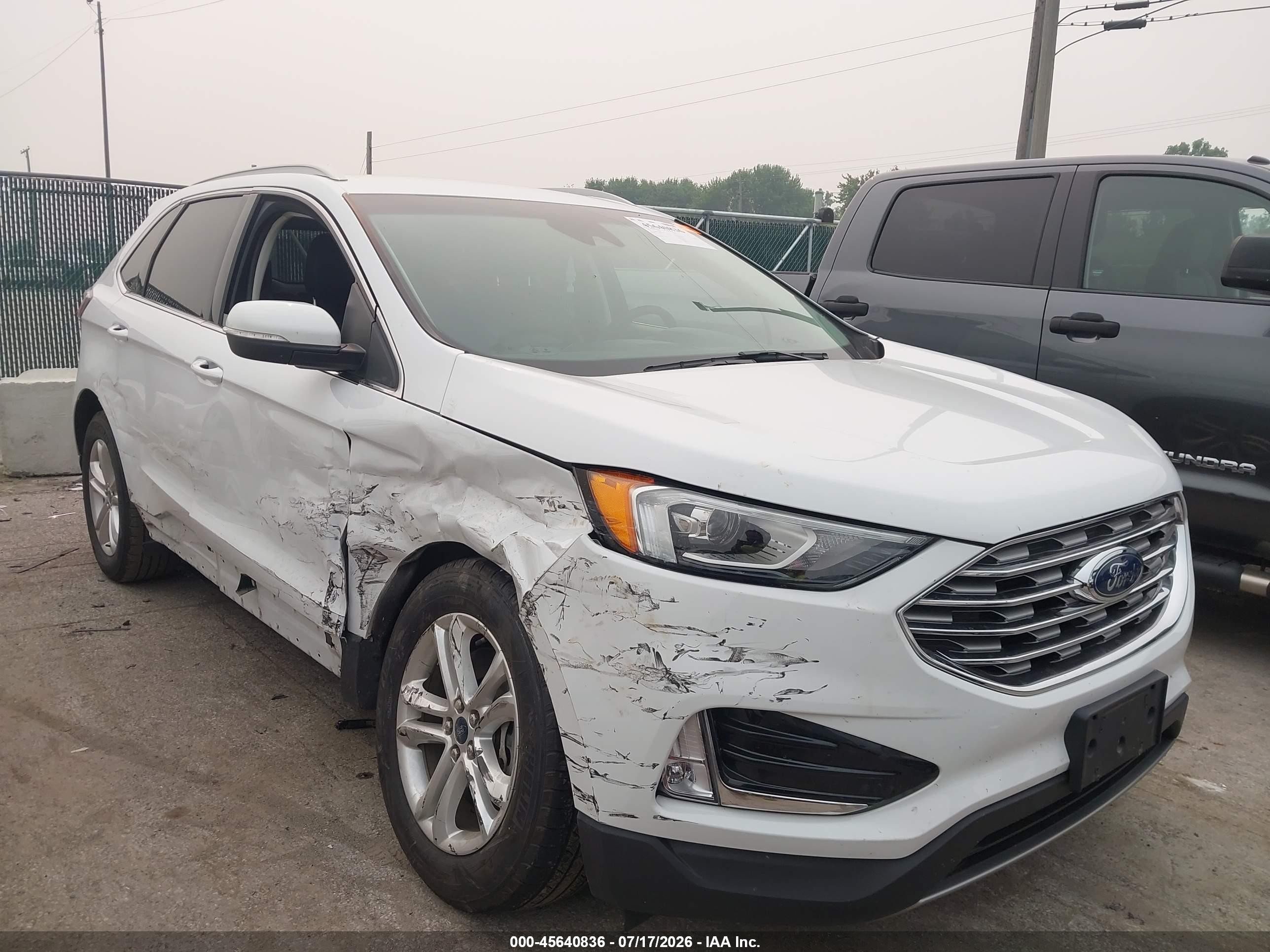 2019 Ford Edge SEL, VIN 2FMPK4J91KBB67820 — Front end