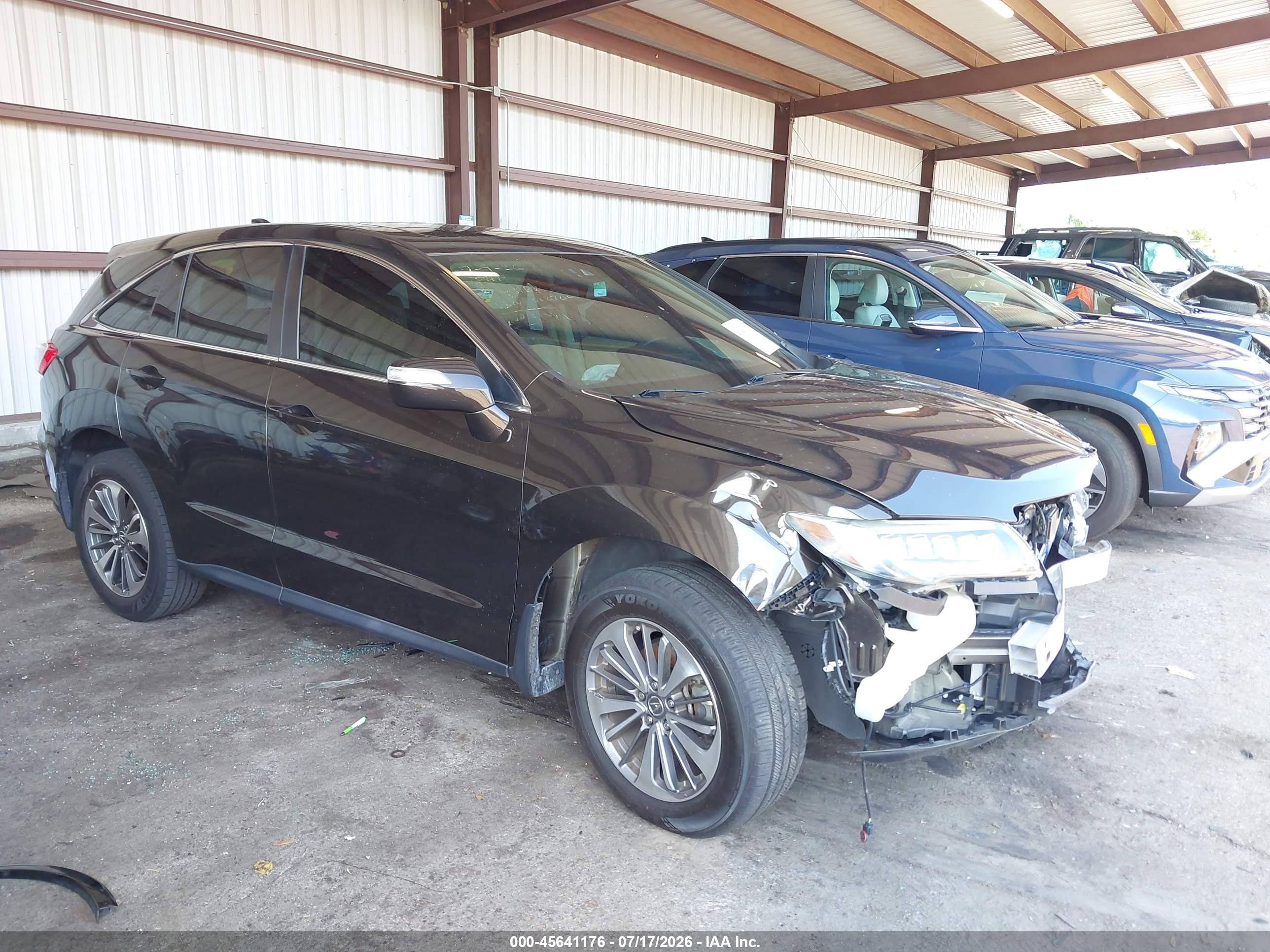 2016 Acura RDX Advance, VIN 5J8TB3H70GL012766 — Front end