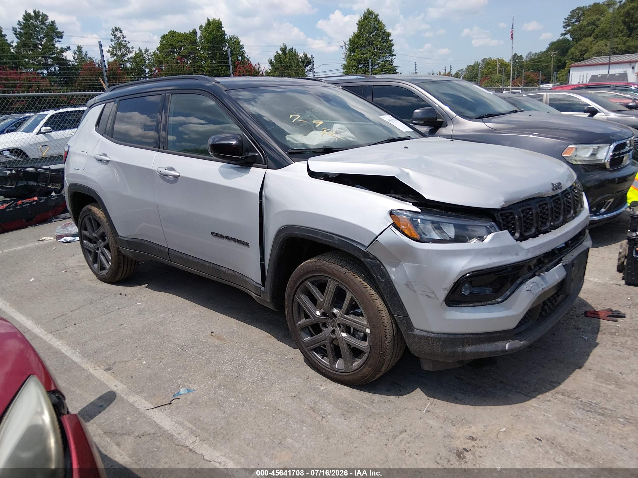 2026 Jeep Compass Limited Altitude, VIN 3C4NJDCN2TT253085 — Front end
