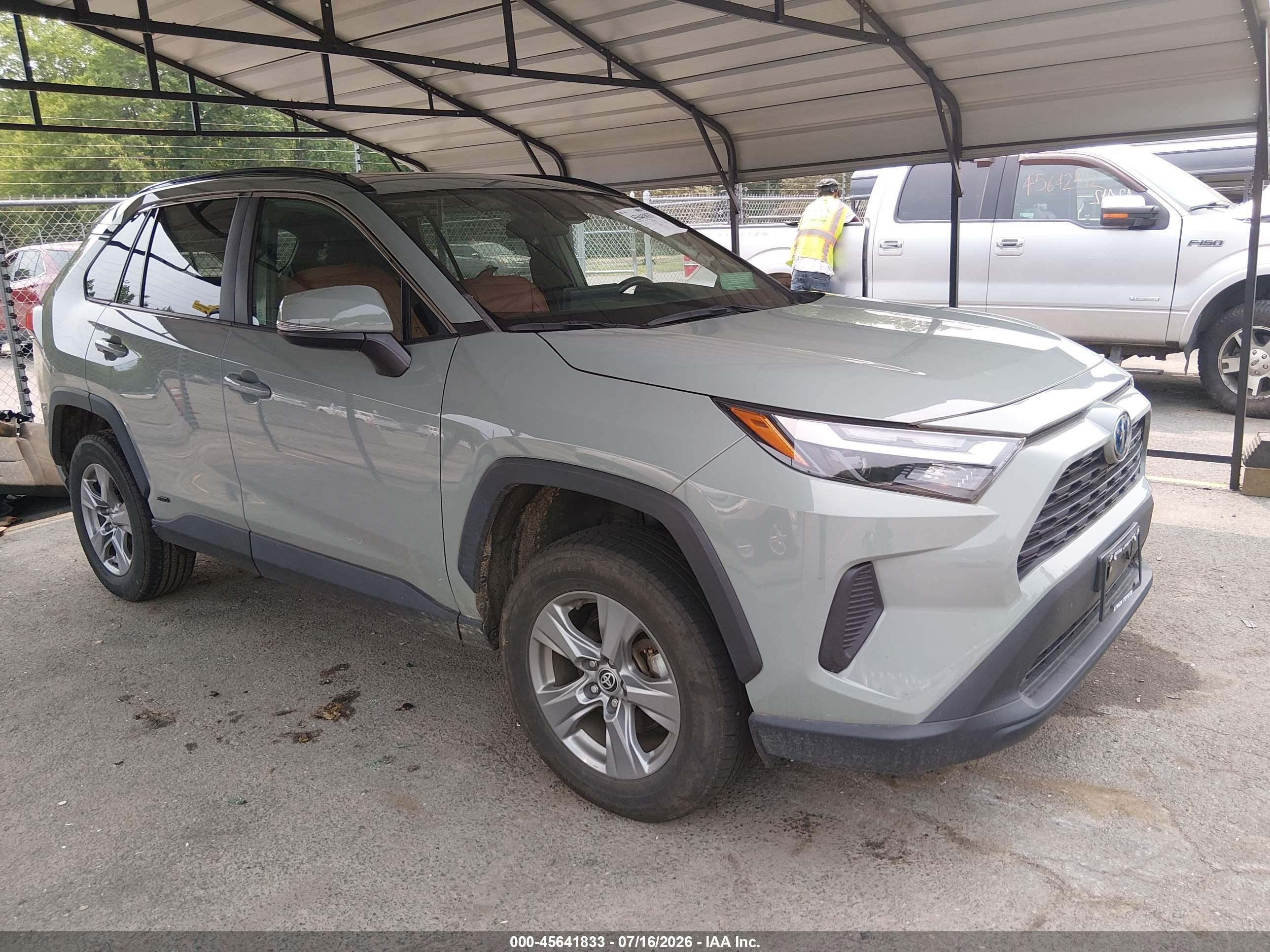 2022 Toyota RAV4 Hybrid XLE, VIN 4T3RWRFV9NU061105 — Electrical