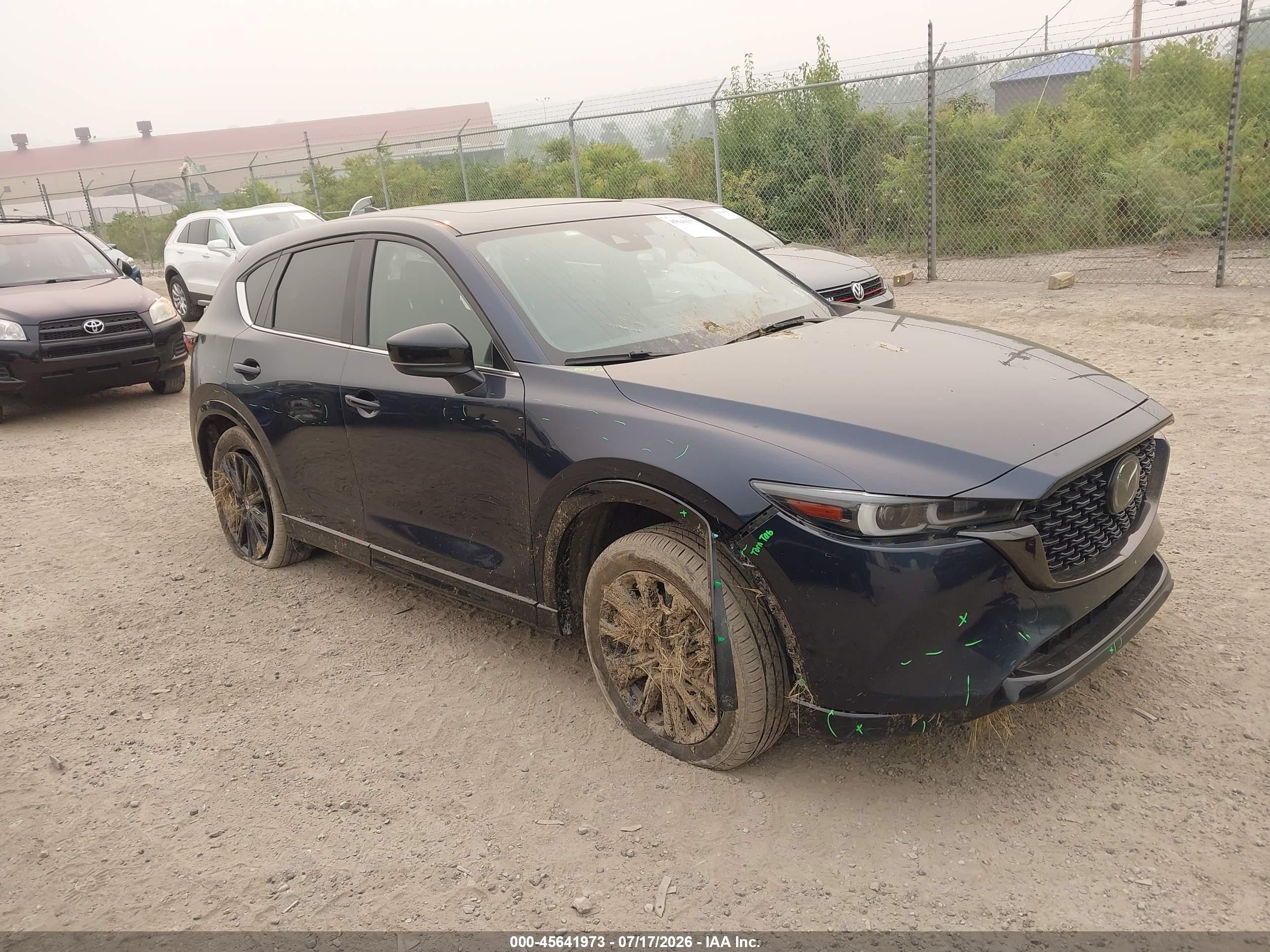 2023 Mazda CX-5 2.5 Turbo, VIN JM3KFBAY0P0128800 — Перед