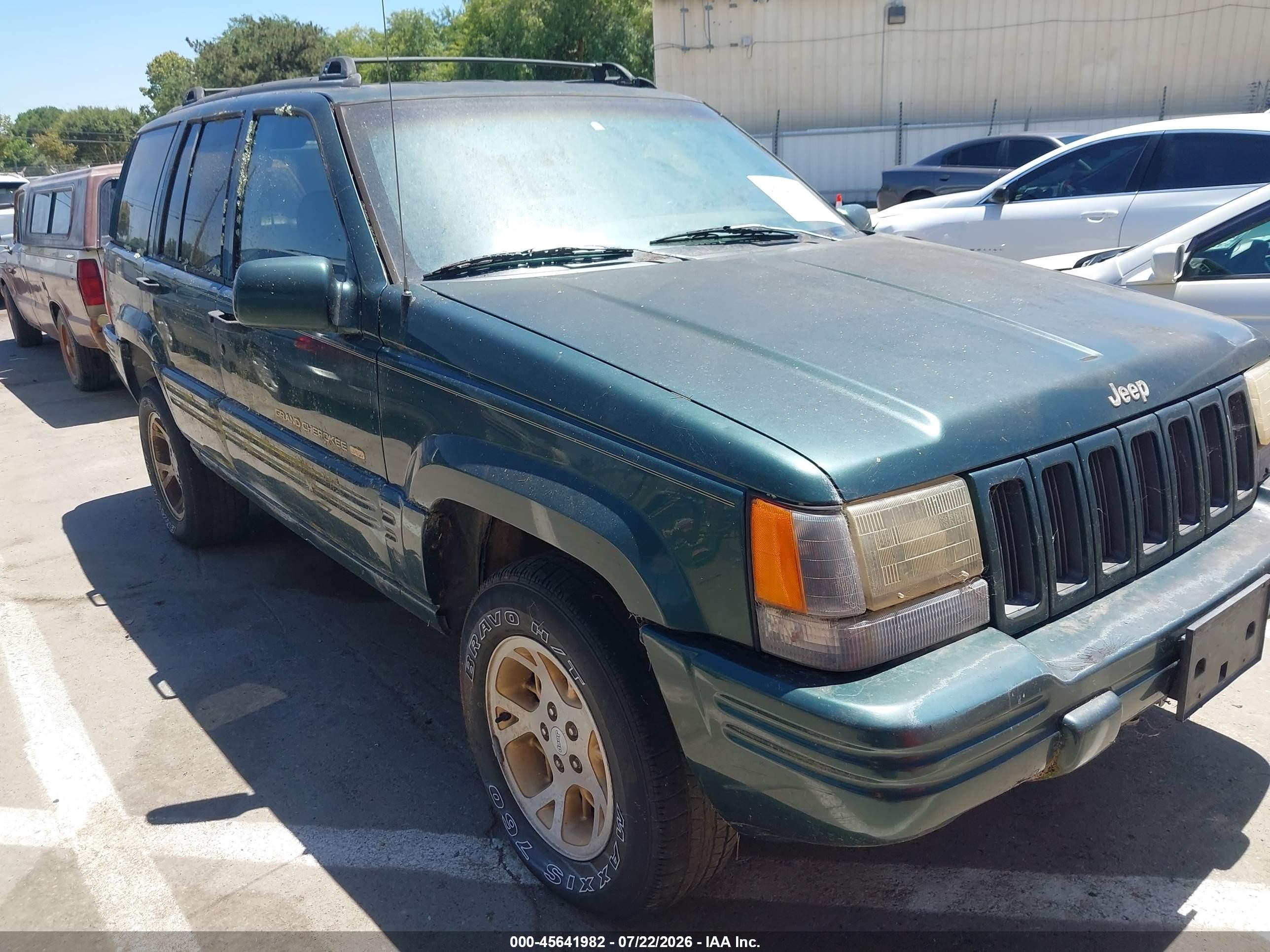1998 Jeep Grand Cherokee Limited, VIN 1J4GZ78Y5WC359336 — Normal wear