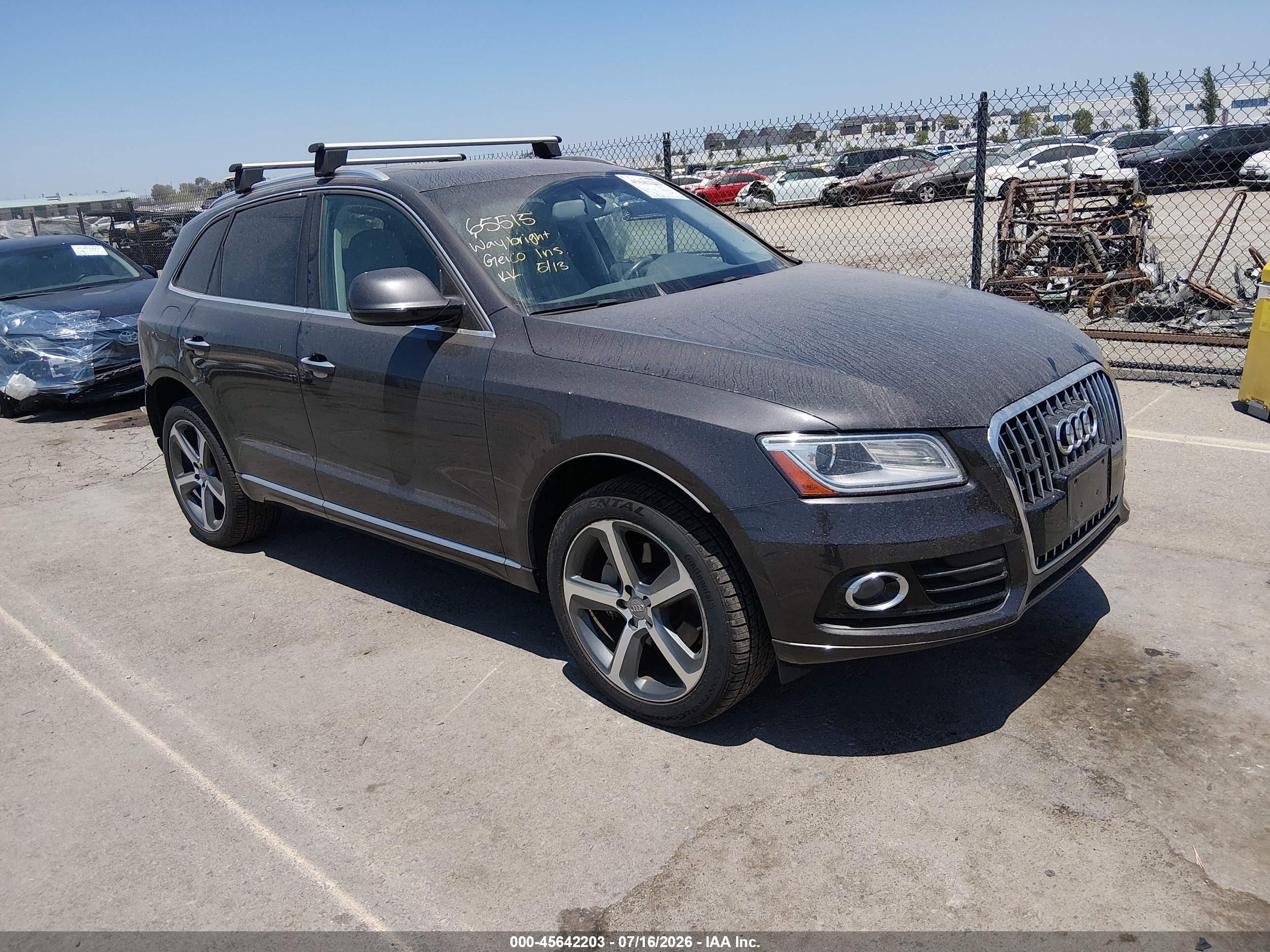 2016 Audi Q5 Premium Plus, VIN WA1CVAFPXGA033773 — Rear end