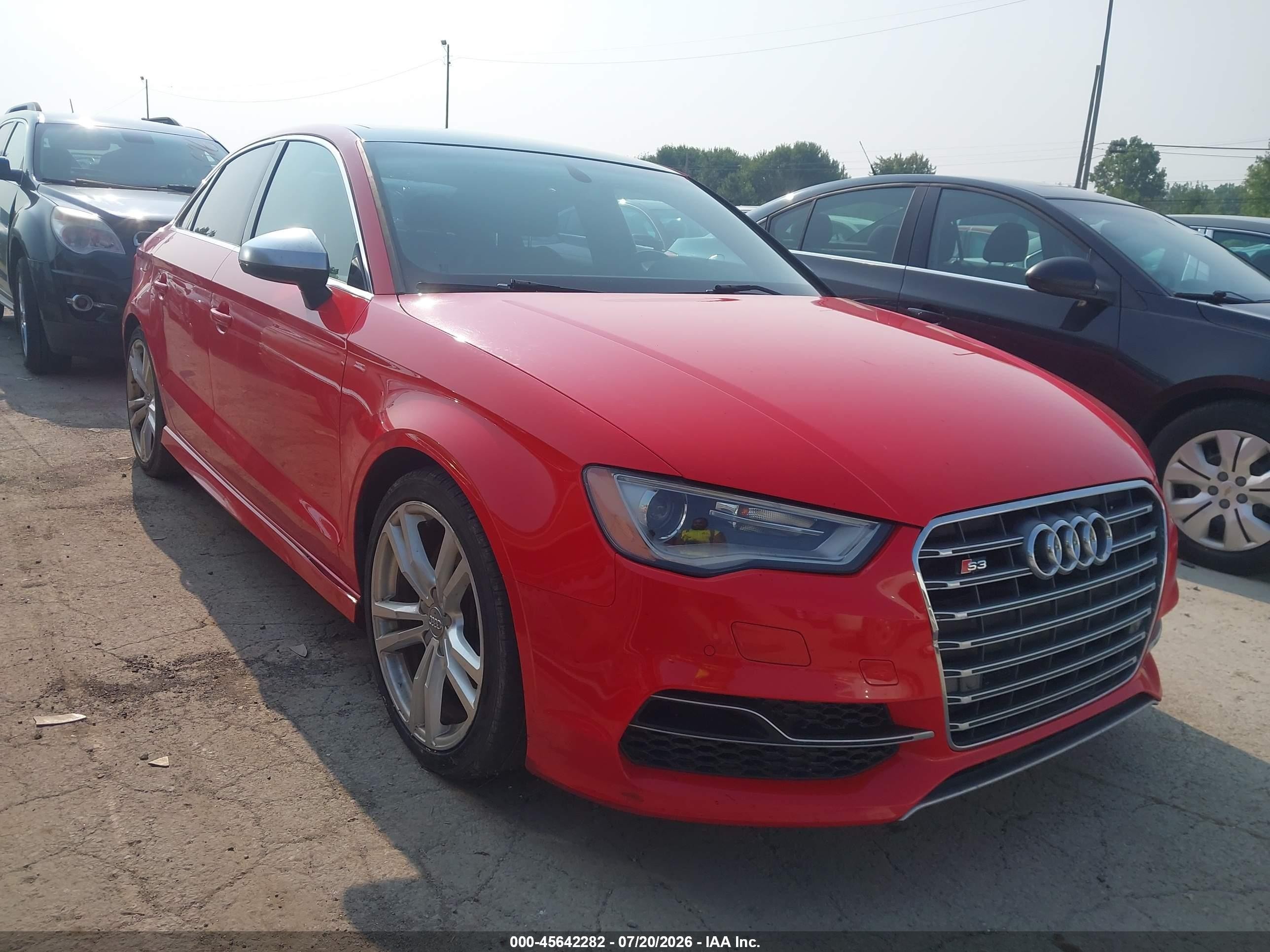 2016 Audi S3 Premium Plus, VIN WAUB1GFF5G1056172 — Вода / потоп