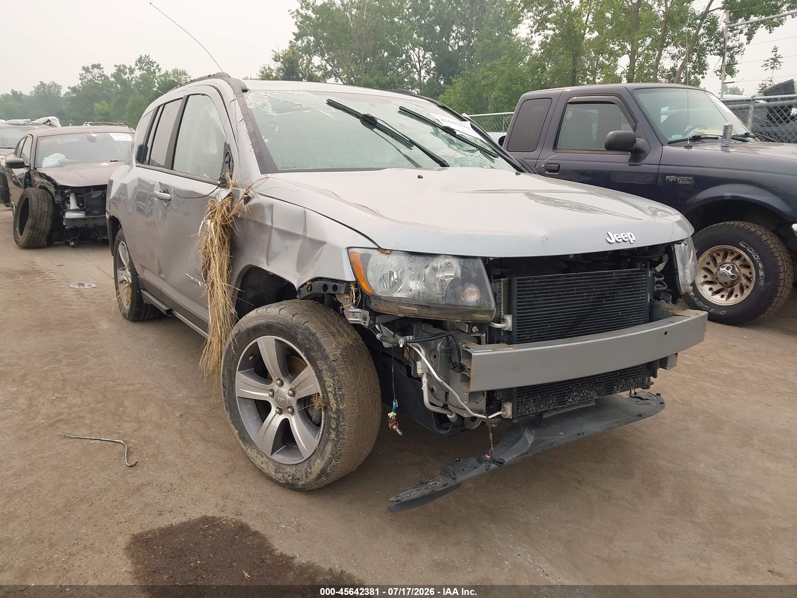 2017 Jeep Compass Latitude, VIN 1C4NJCEB0HD185735 — Rollover