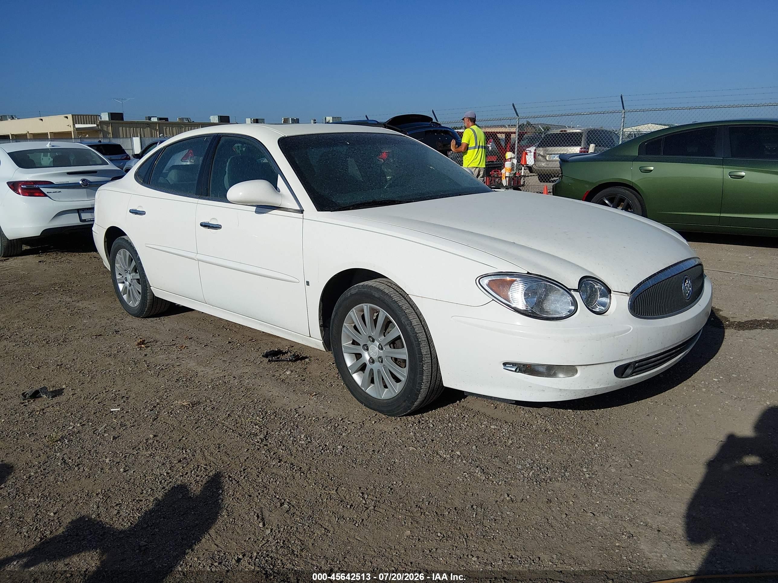 2007 Buick LaCrosse CXS, VIN 2G4WE587971115801 — Стихия