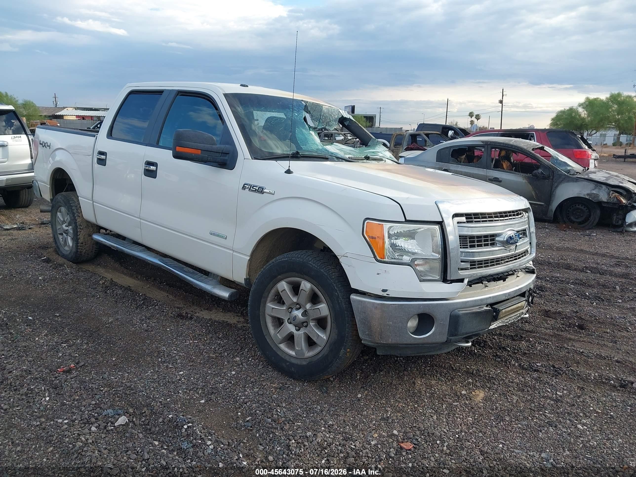 2013 Ford F-150 King Ranch, VIN 1FTFW1ET3DKE45862 — Engine fire