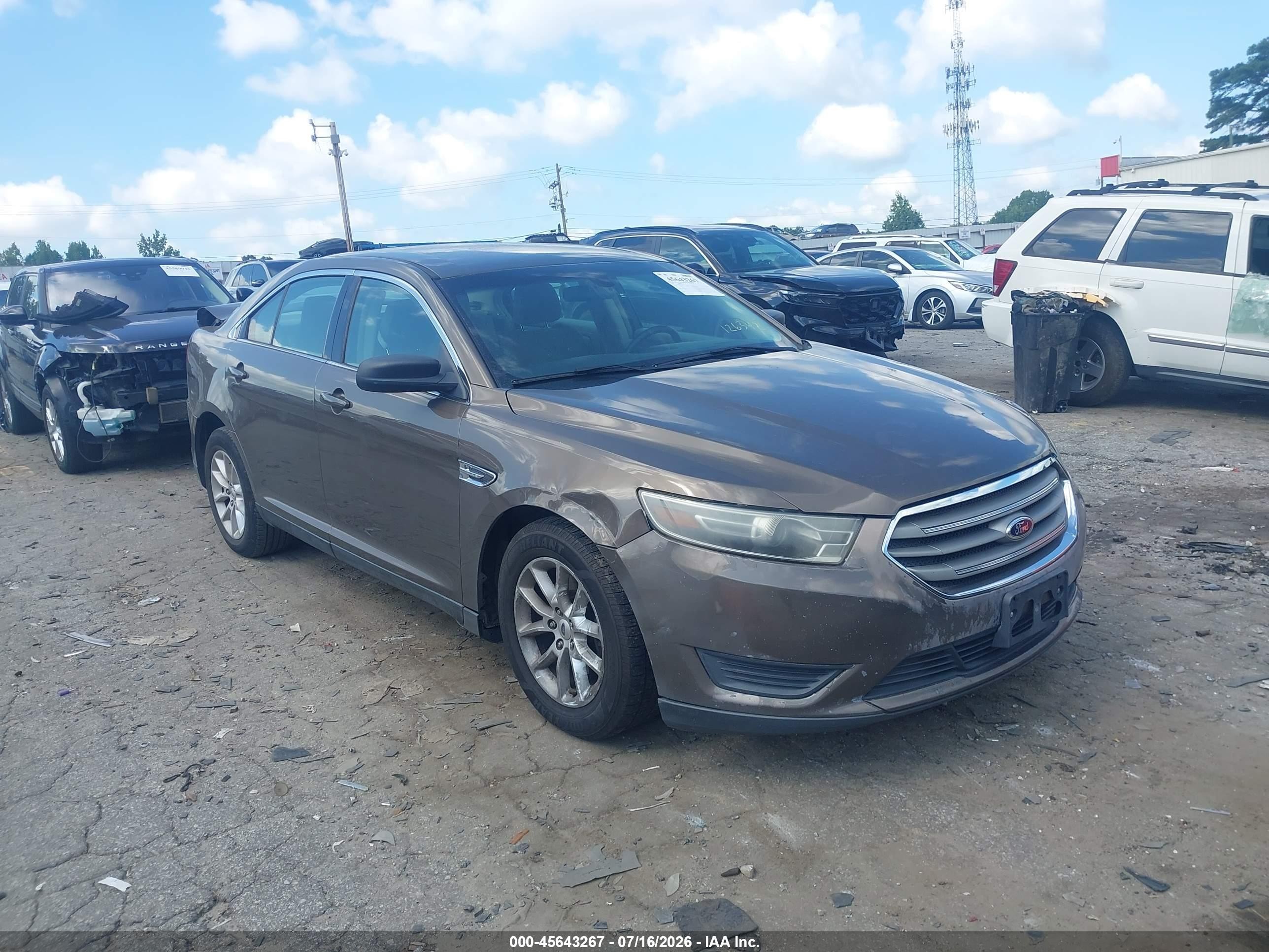 2015 Ford Taurus SE, VIN 1FAHP2D89FG126342 — Rear end